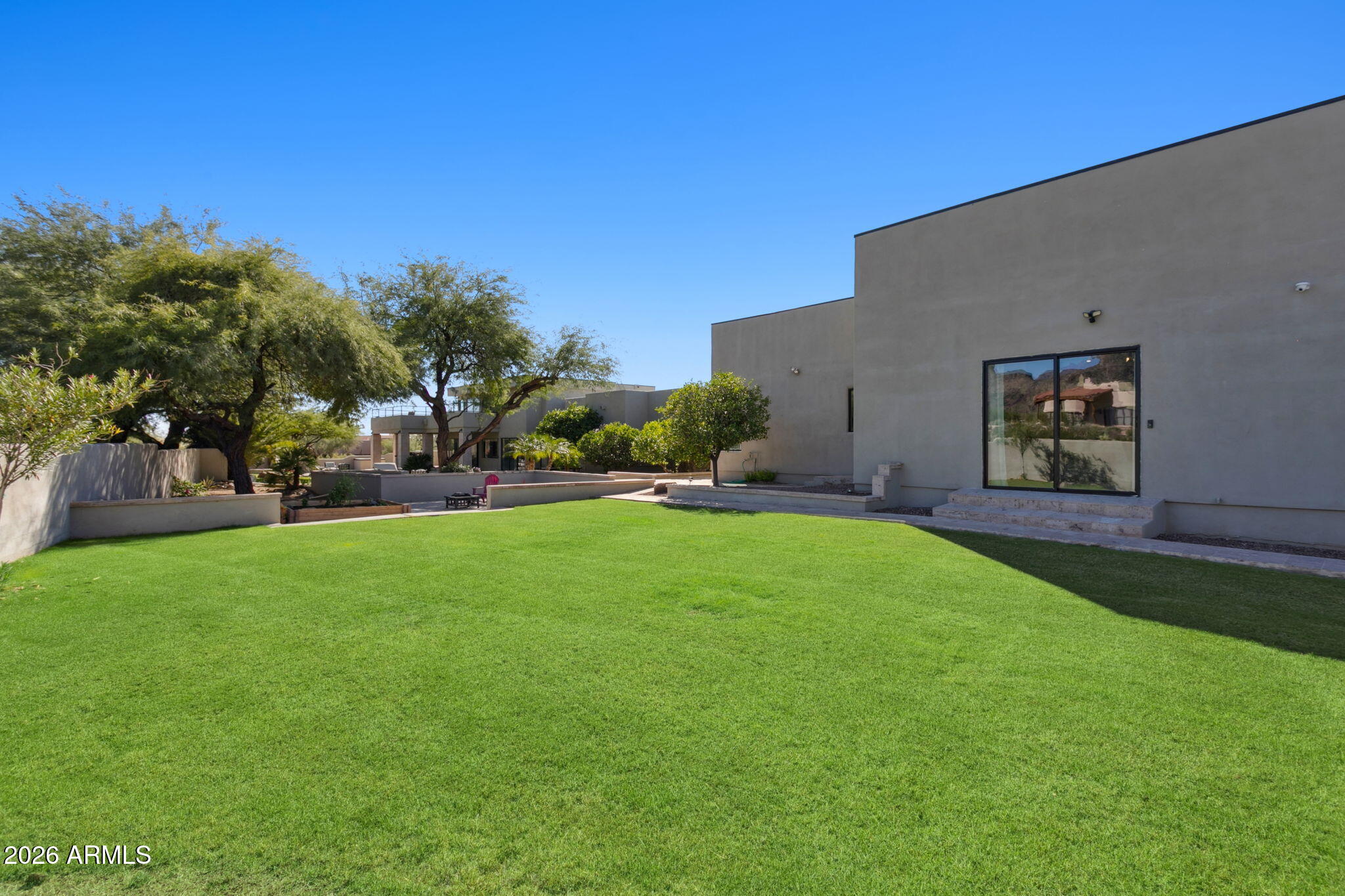 PINNACLE PEAK VISTAS 3 LOT 1-210 TR A-B - Residential