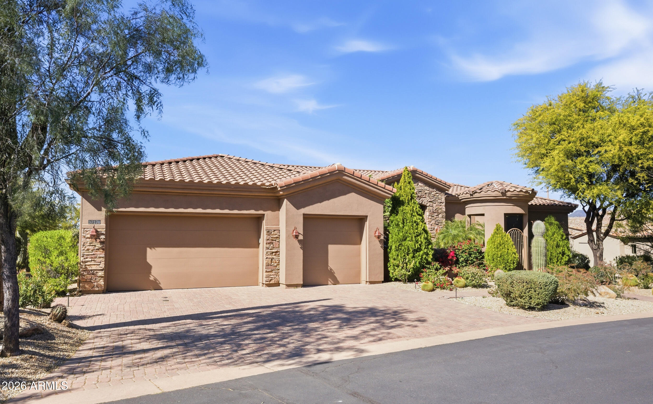 RESERVE AT TRANQUIL TRAIL UNIT 1 - Residential