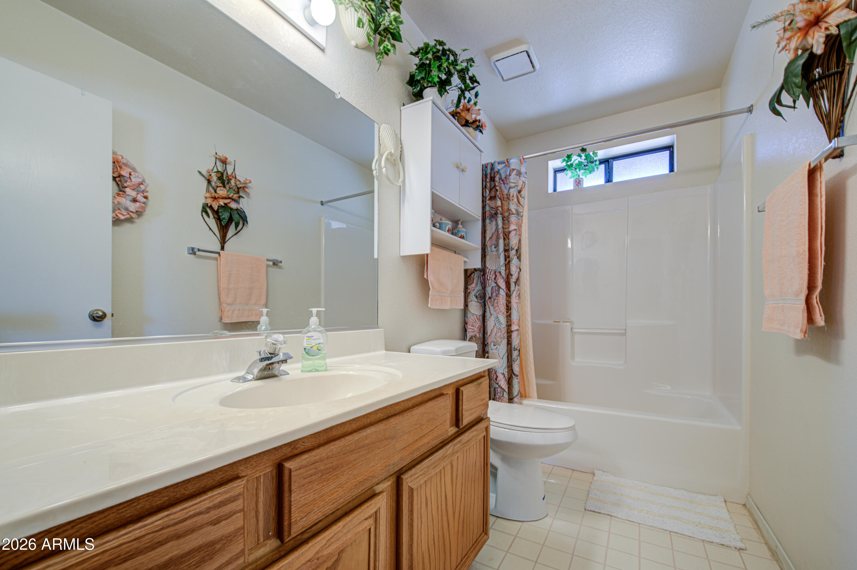 APACHE VILLA FIVE - Residential
