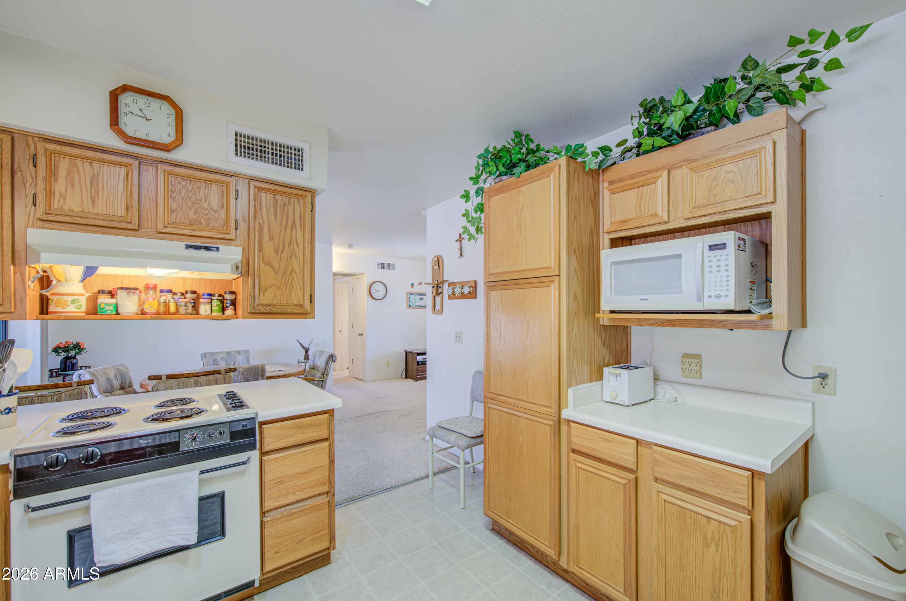 APACHE VILLA FIVE - Residential