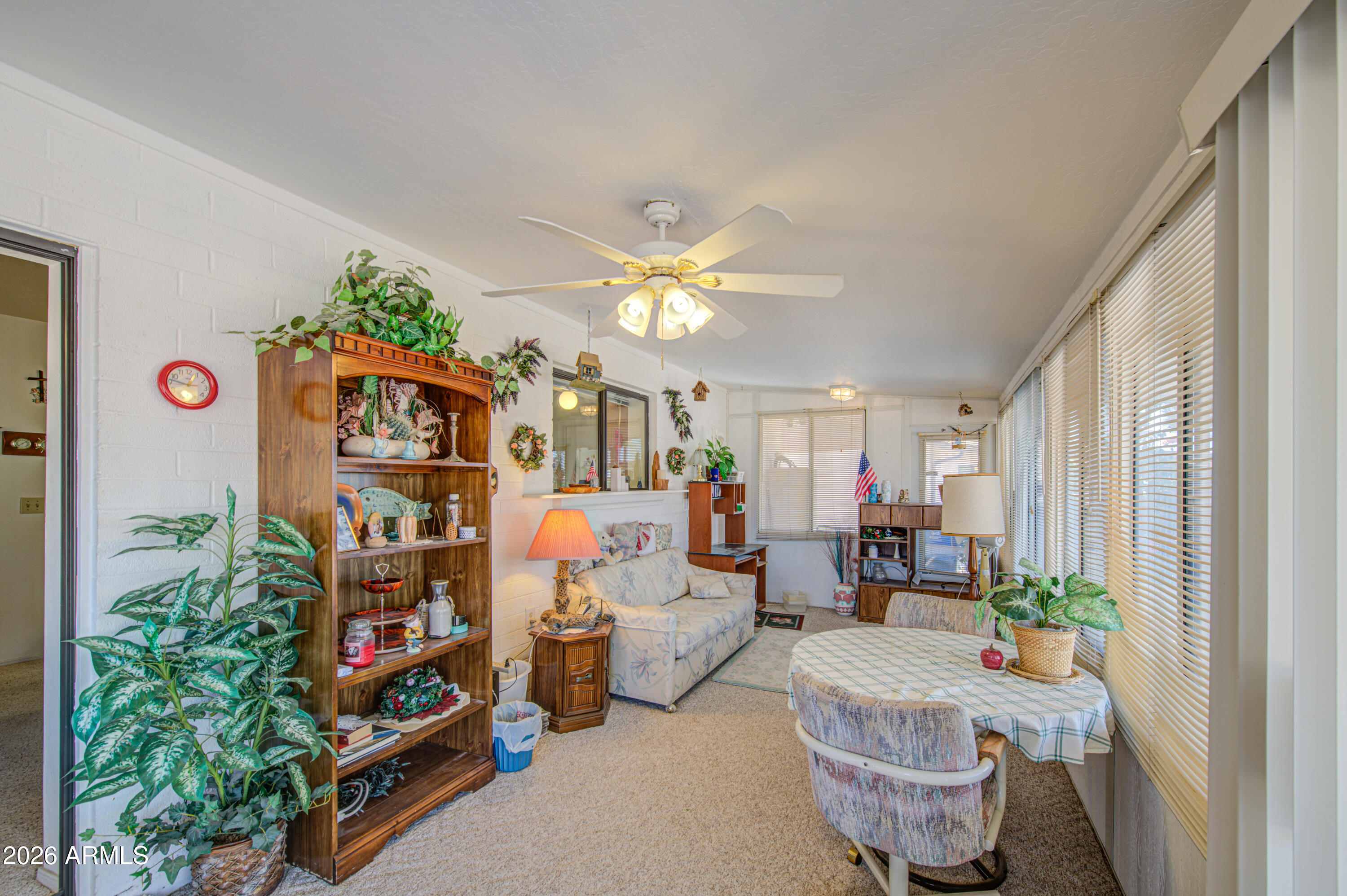APACHE VILLA FIVE - Residential