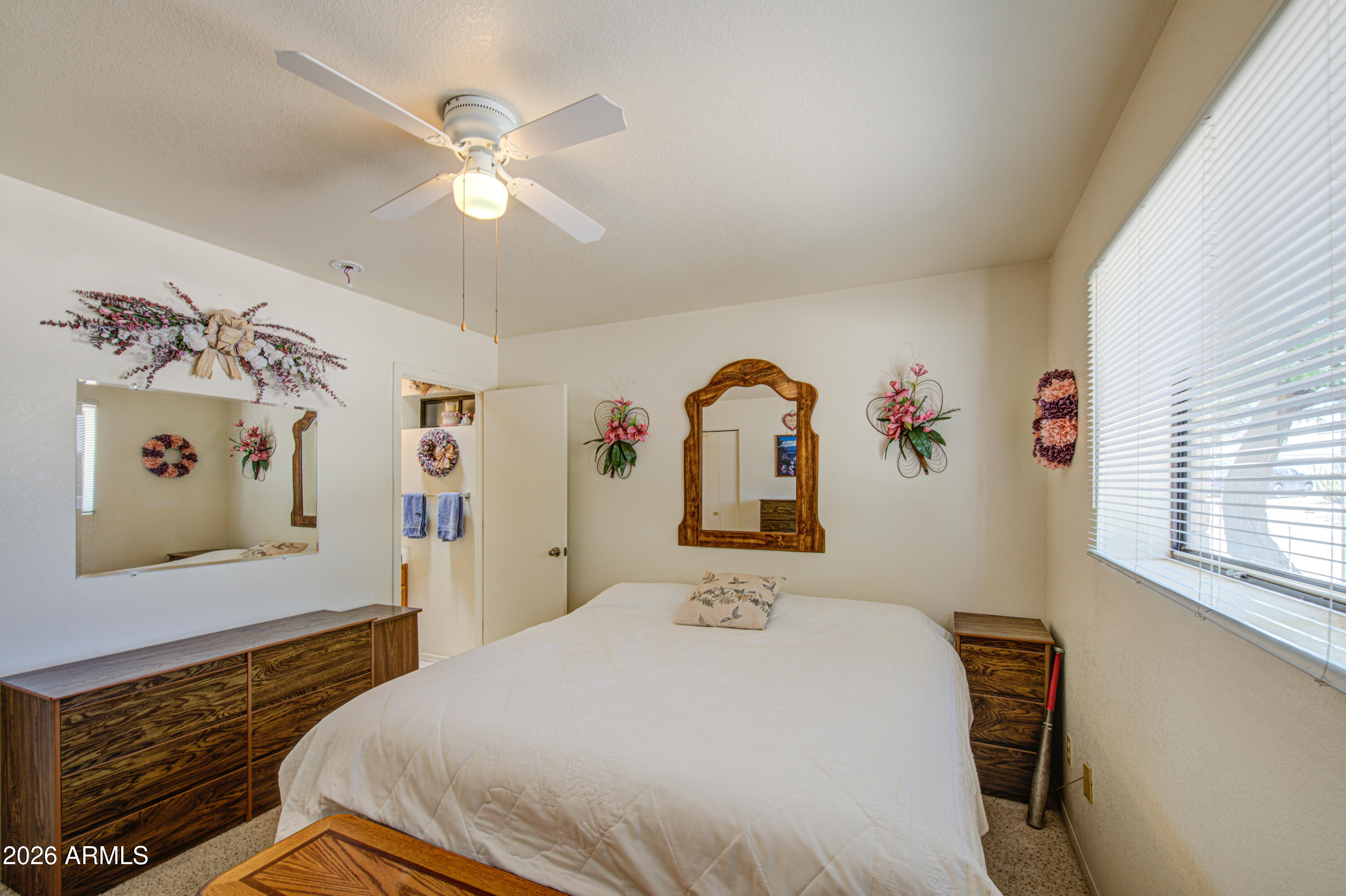 APACHE VILLA FIVE - Residential
