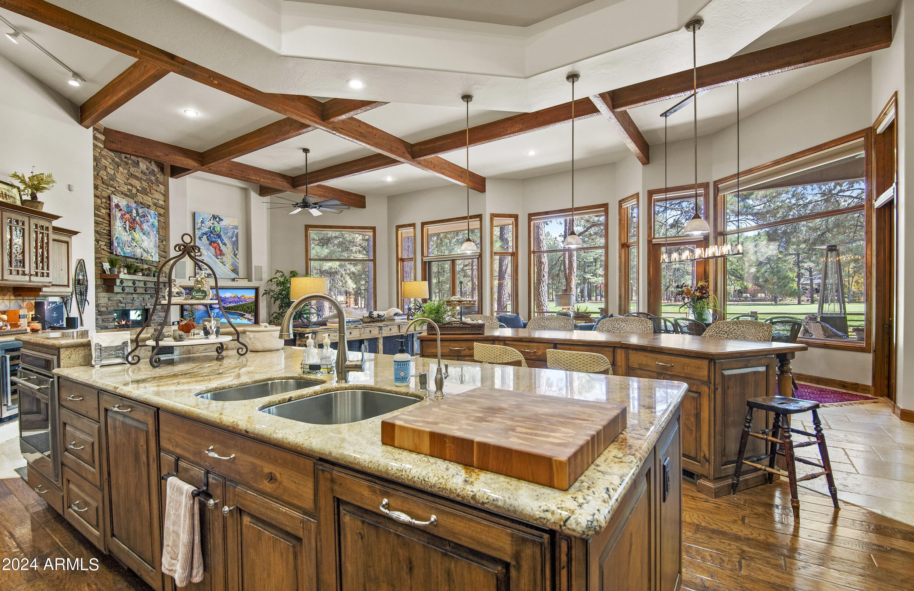 FOREST HIGHLANDS - Residential