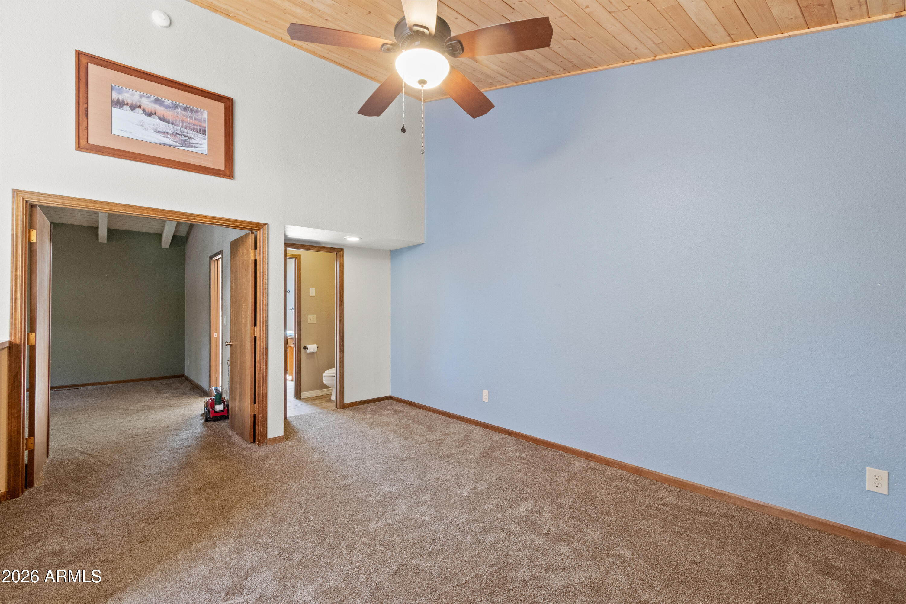 QUALITY HILL - Residential