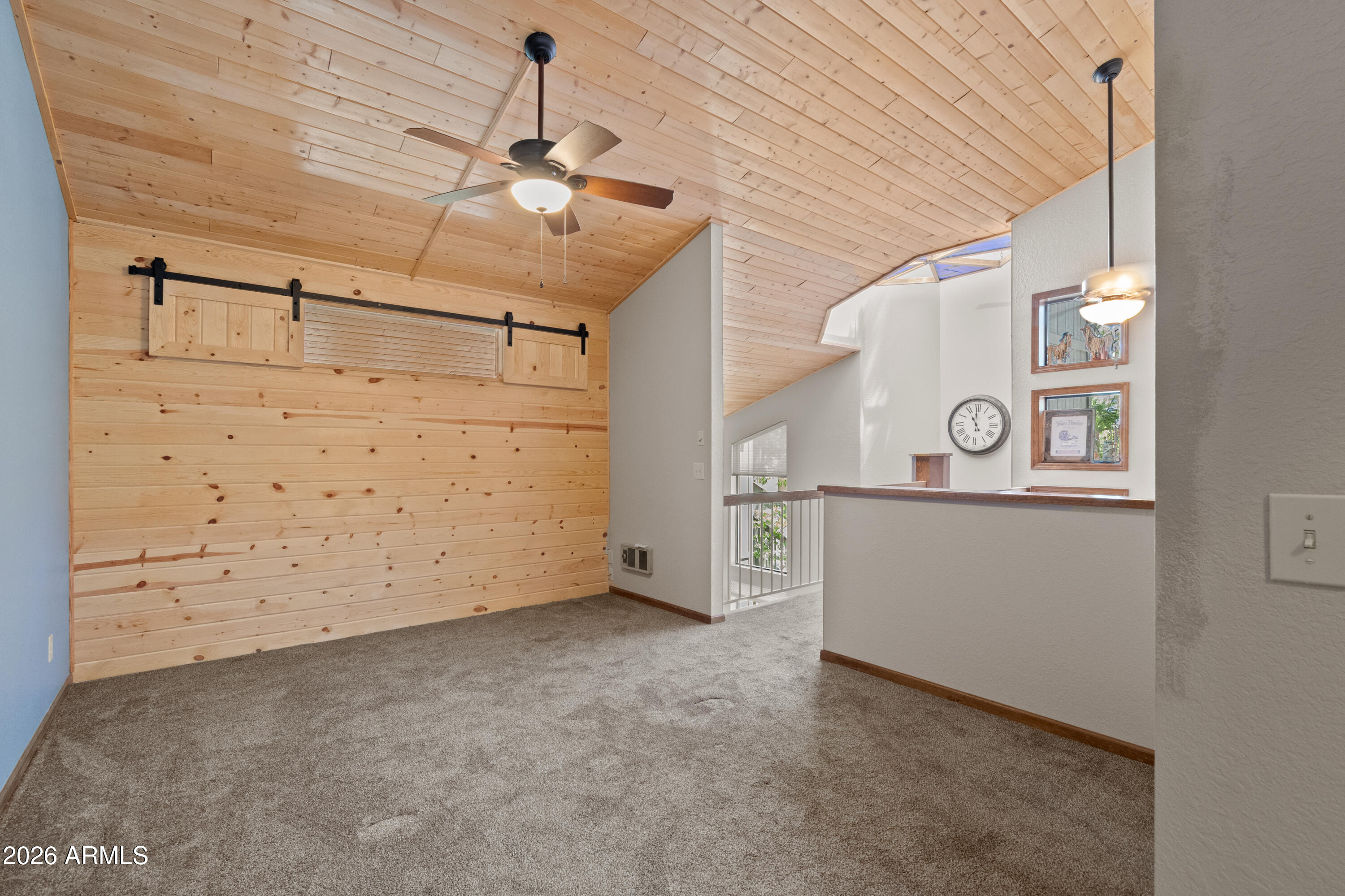 QUALITY HILL - Residential