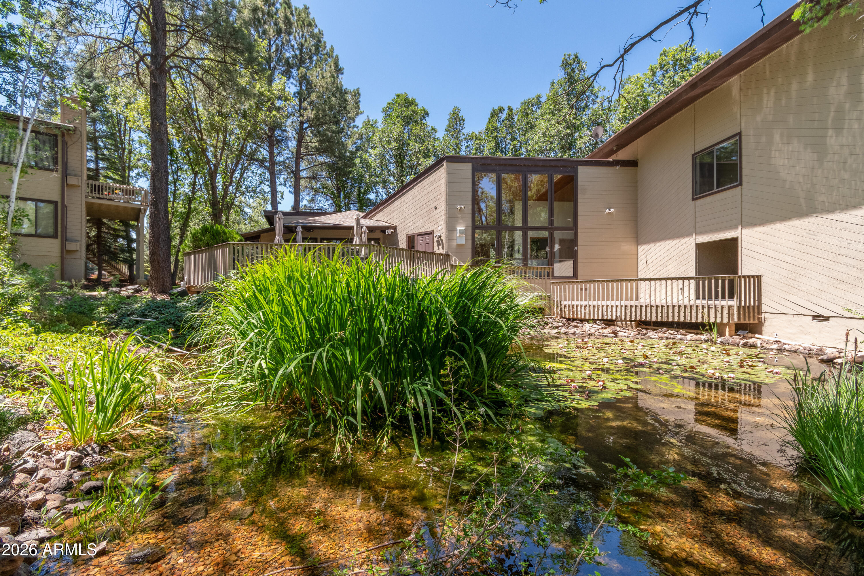 QUALITY HILL - Residential