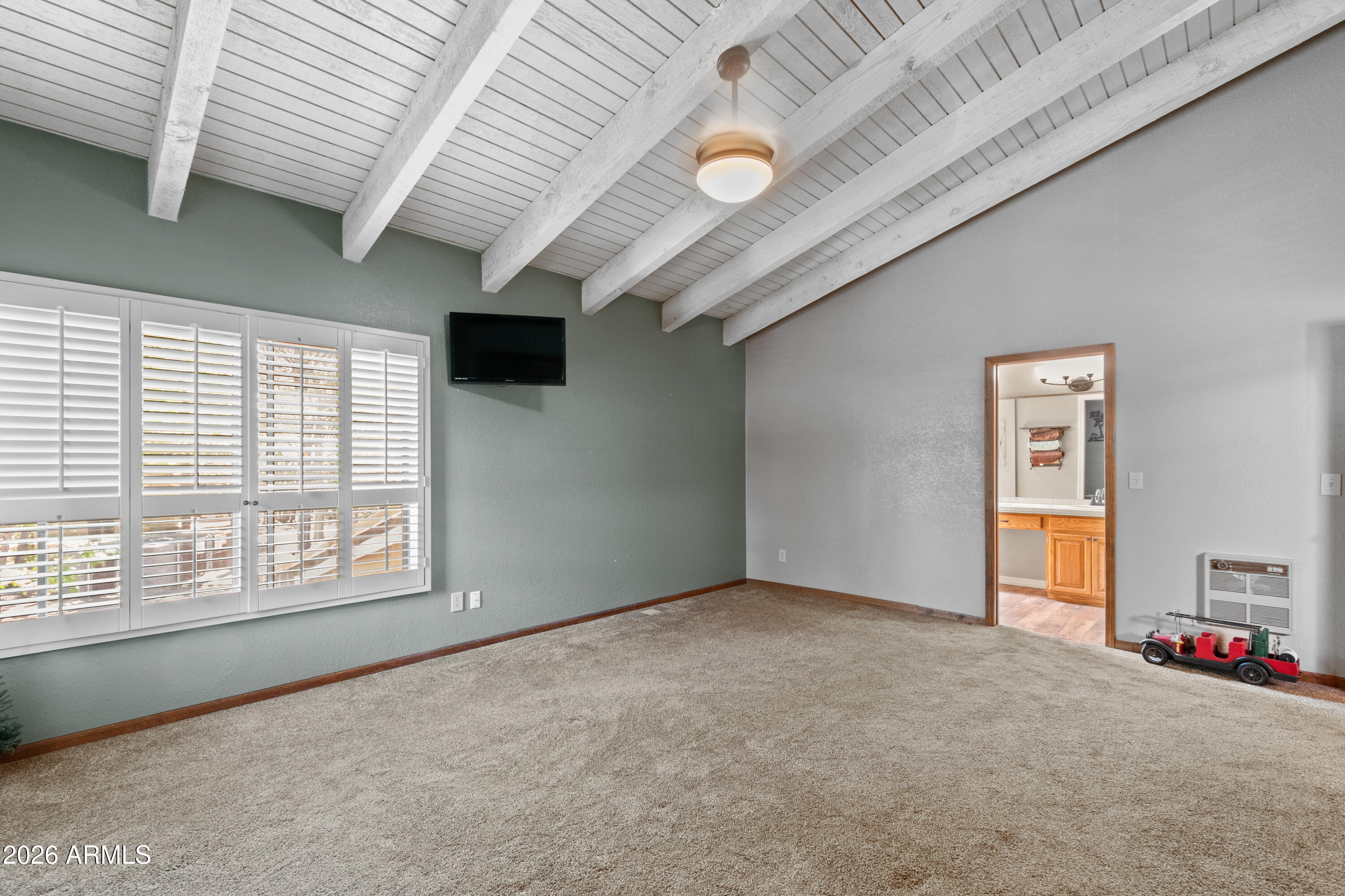 QUALITY HILL - Residential