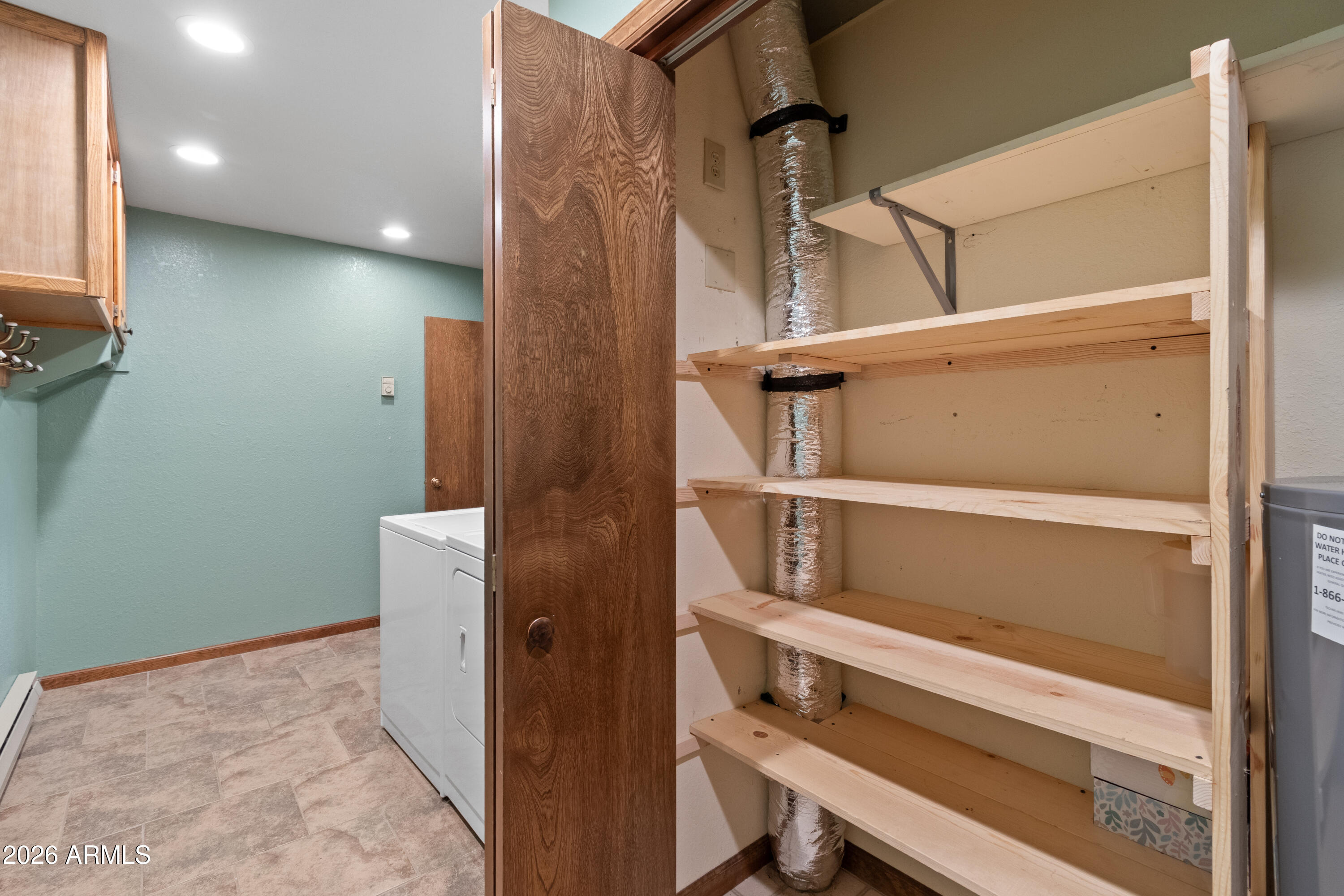 QUALITY HILL - Residential