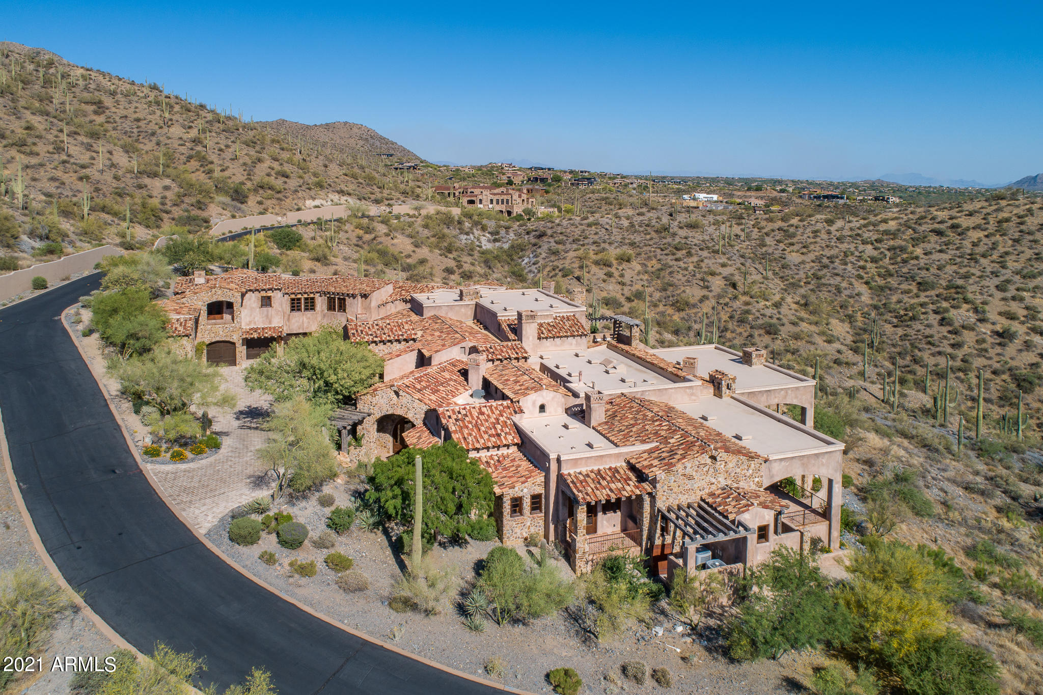 DESERT MOUNTAIN - Residential