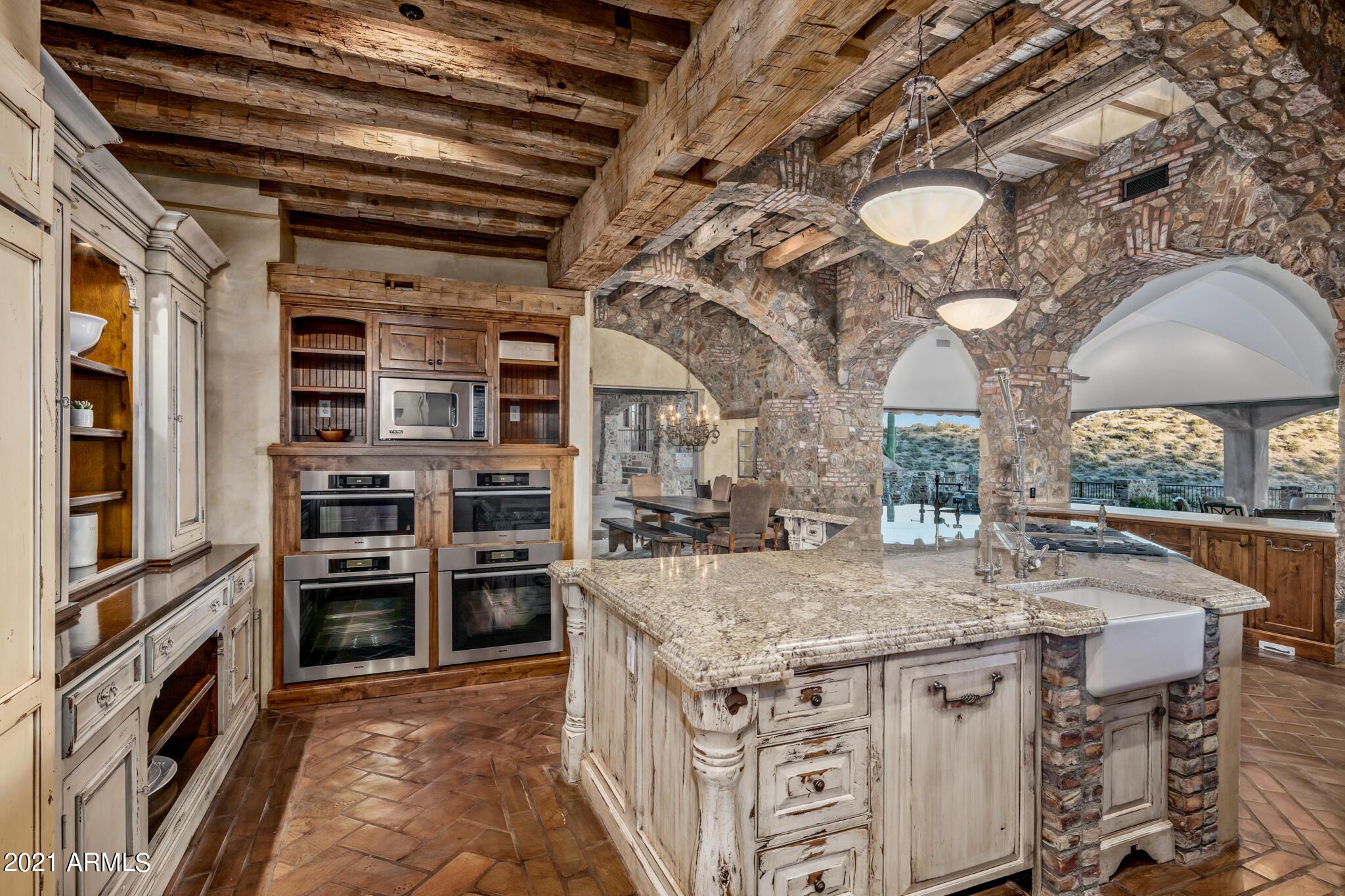 DESERT MOUNTAIN - Residential