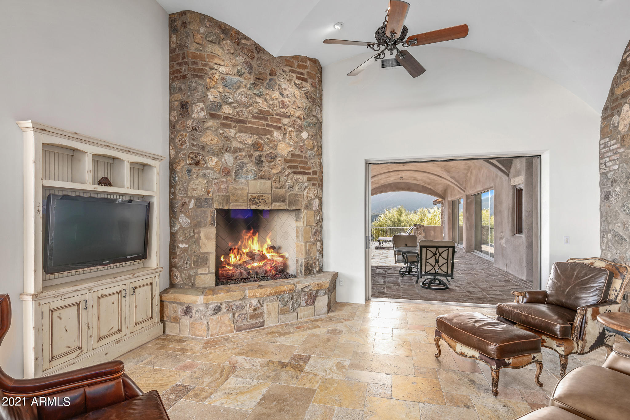 DESERT MOUNTAIN - Residential