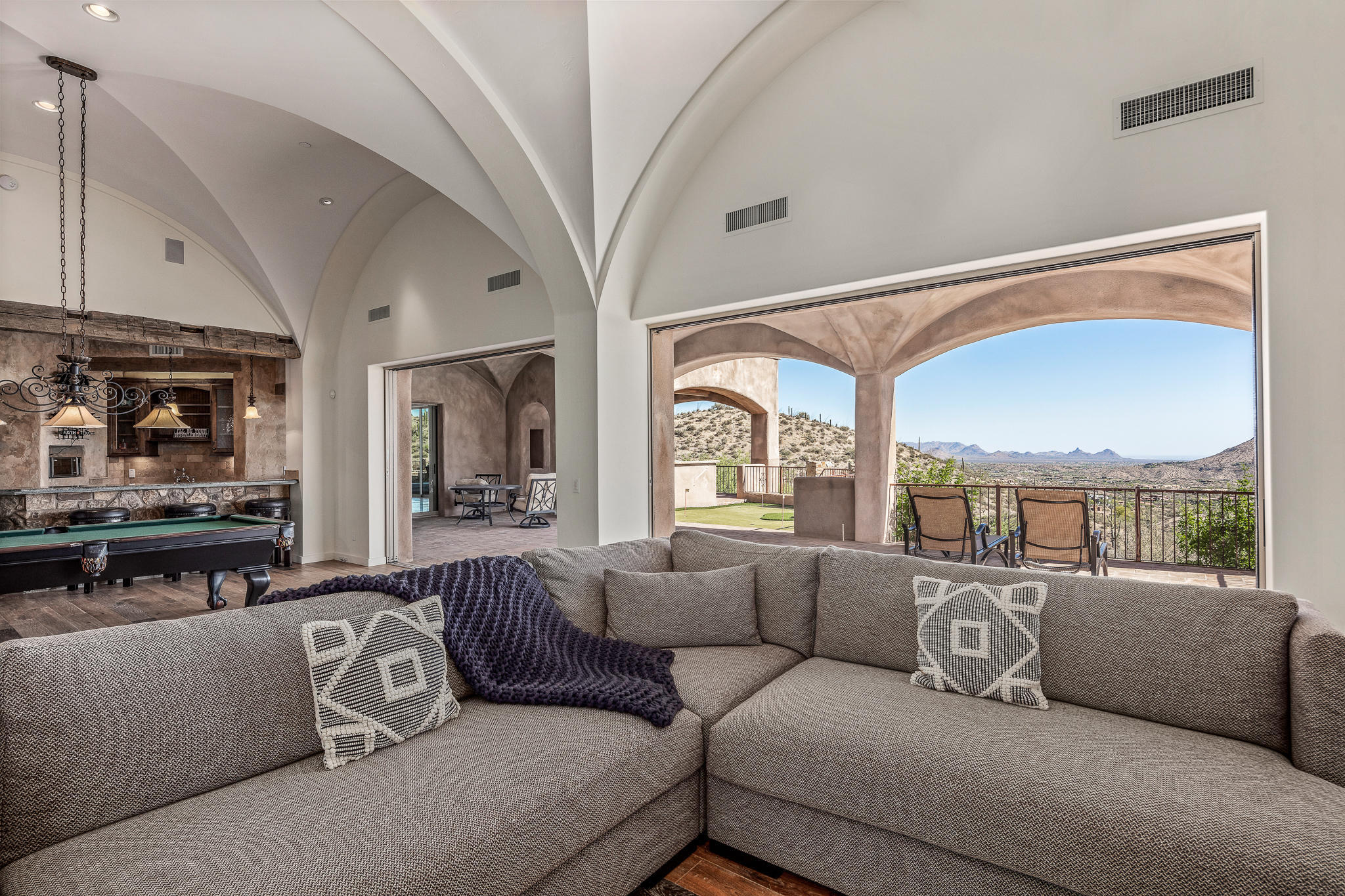 DESERT MOUNTAIN - Residential