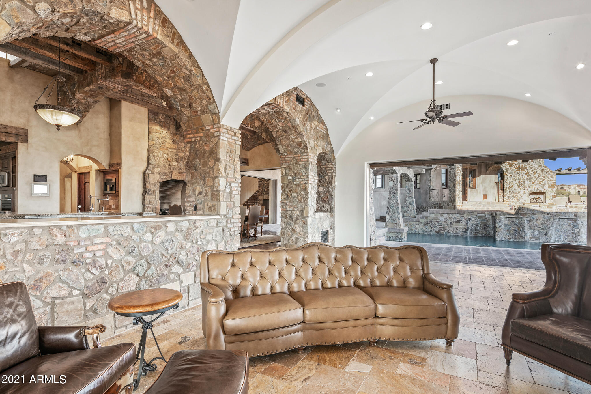 DESERT MOUNTAIN - Residential