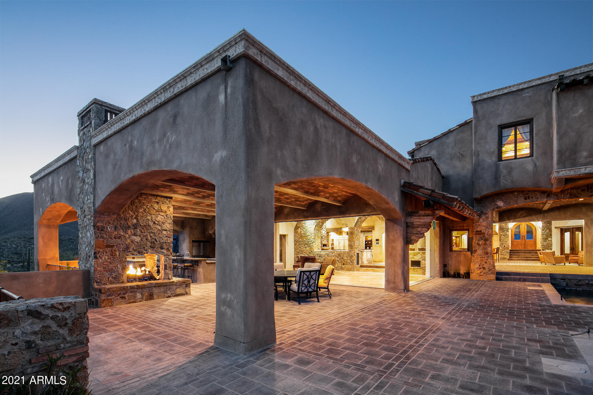 DESERT MOUNTAIN - Residential