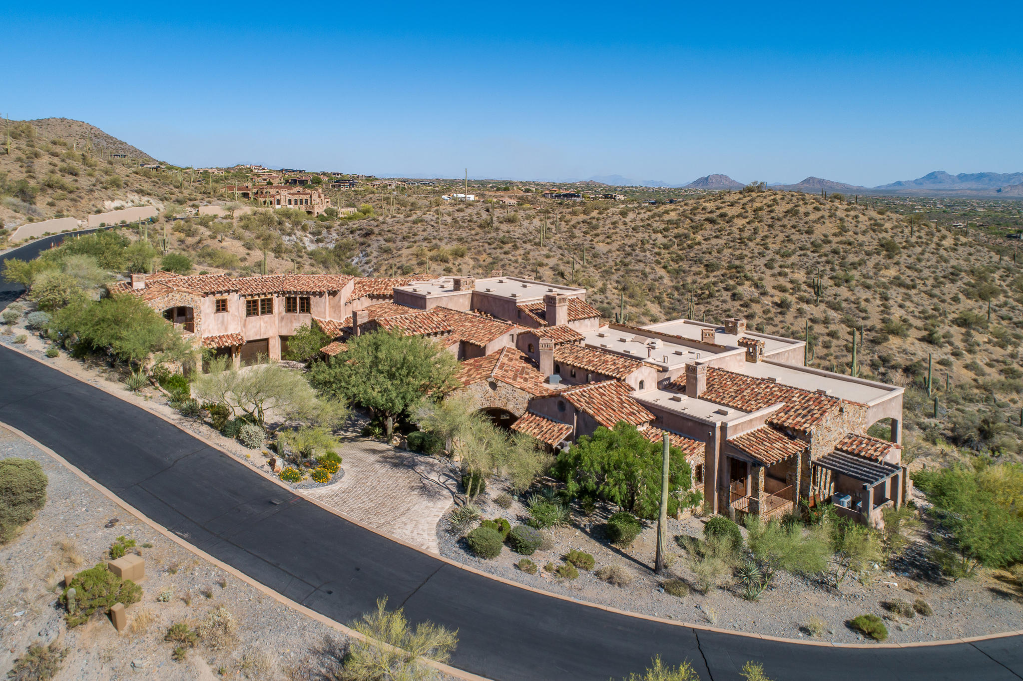DESERT MOUNTAIN - Residential