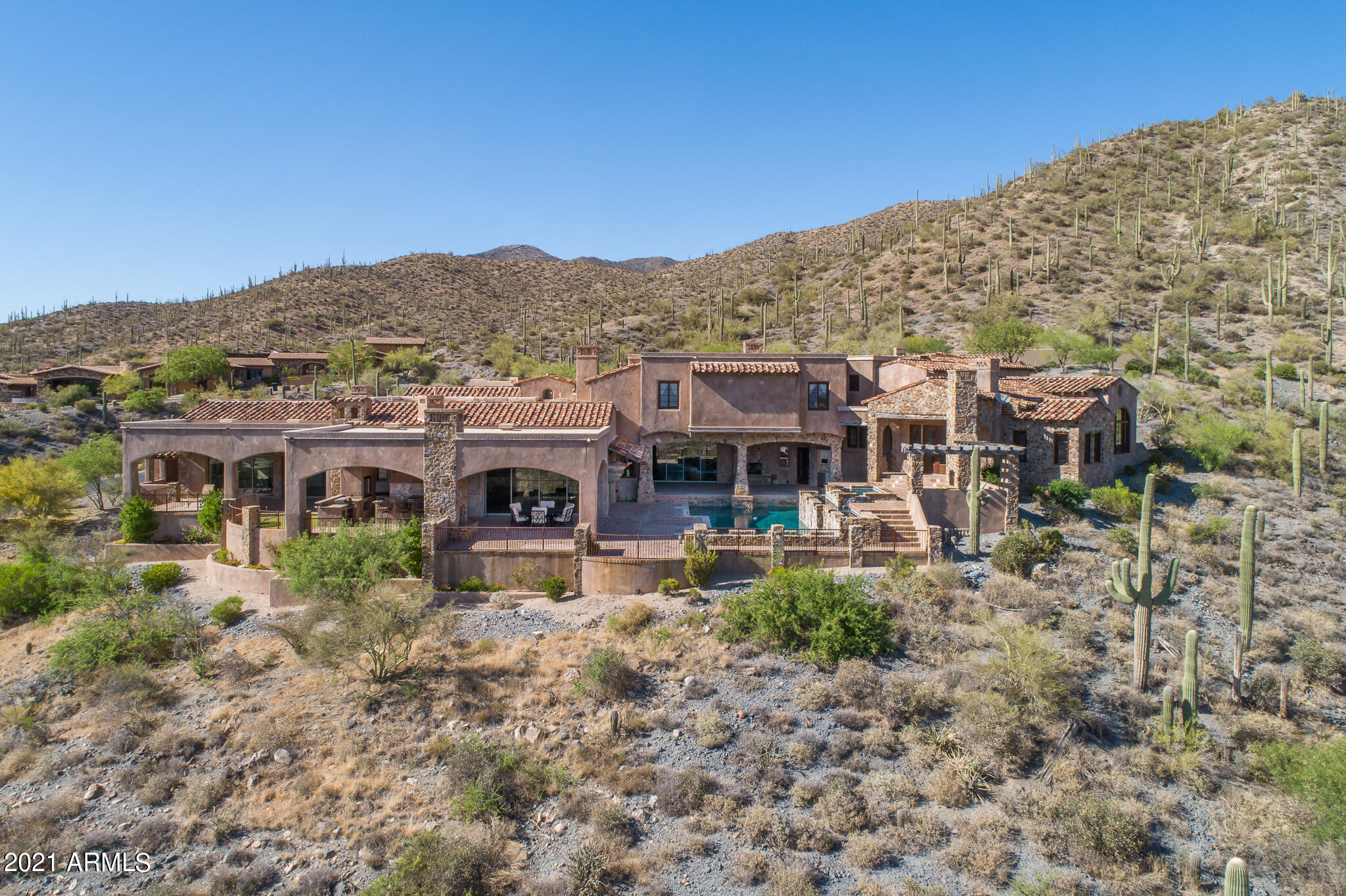 DESERT MOUNTAIN - Residential