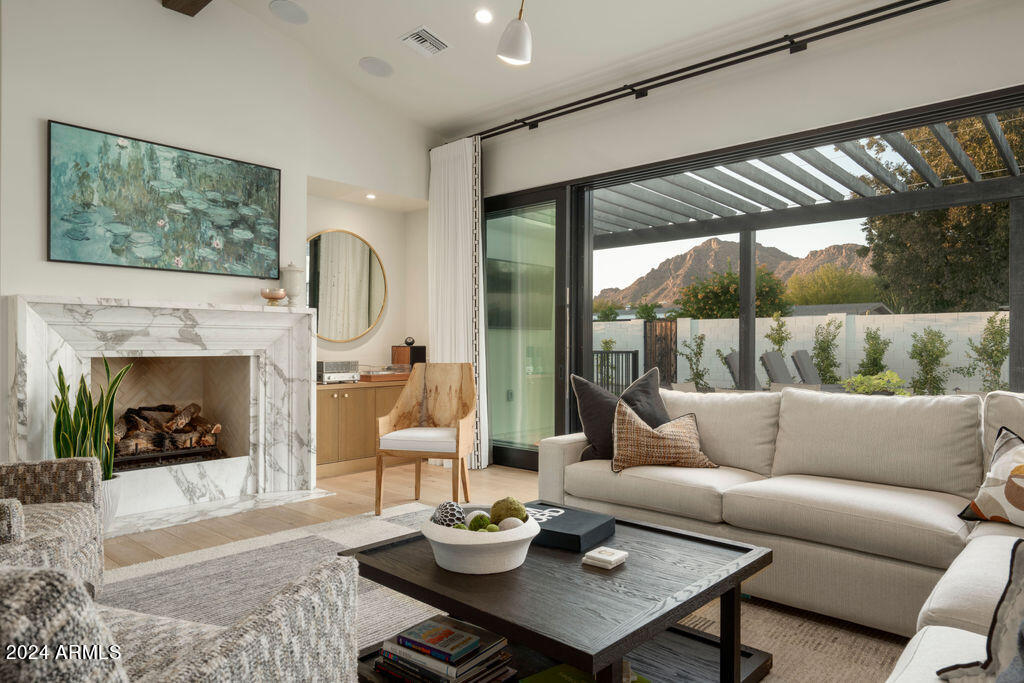 HIDDEN VILLAGE 12 LOTS 510-539, 552-557 - Residential
