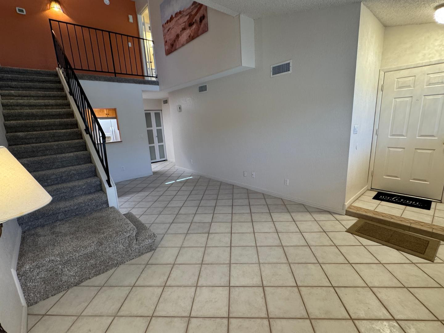SCOTTSDALE TRAILS - Residential Lease