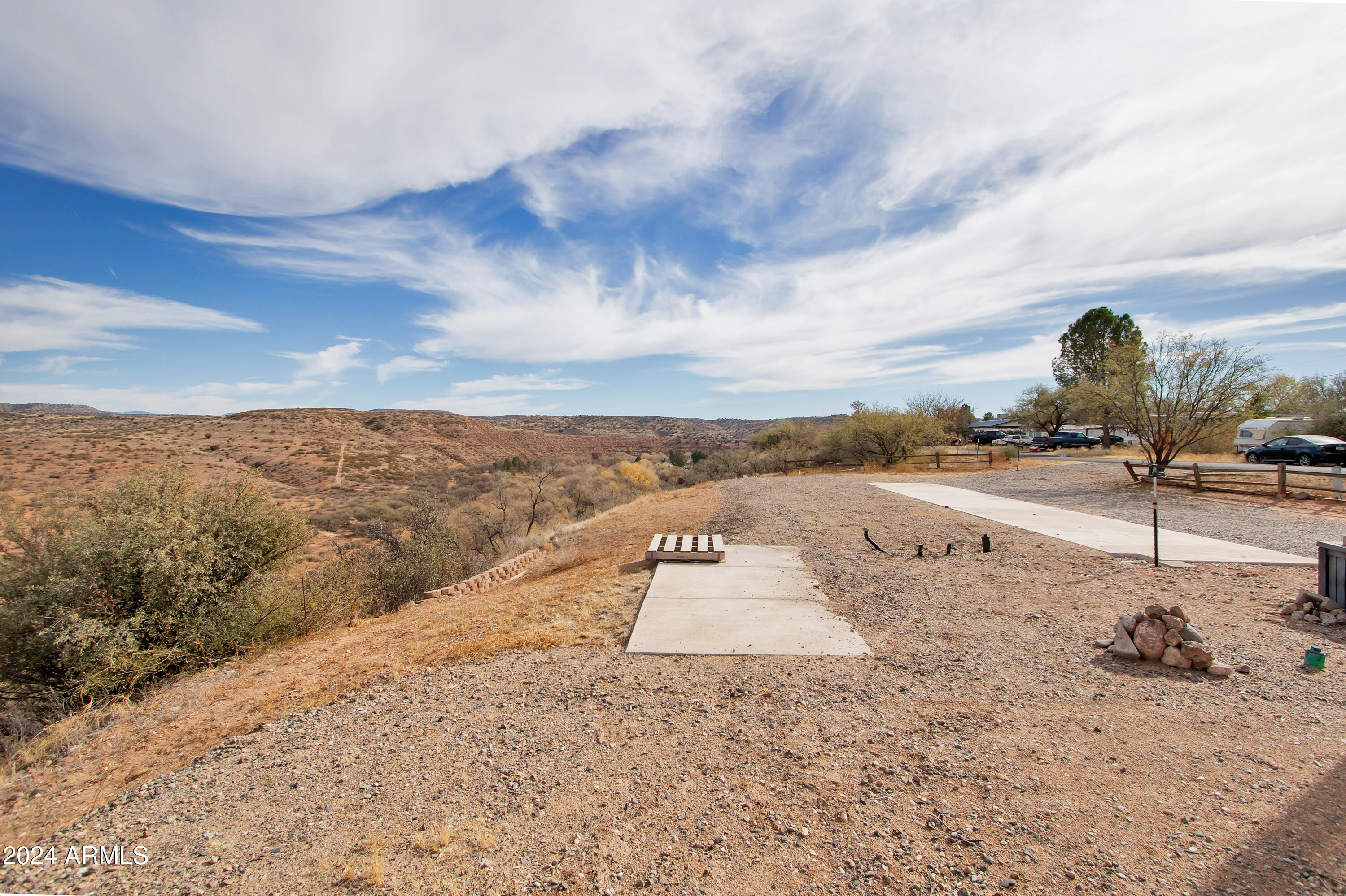 OAK CREEK ESTATES - Land