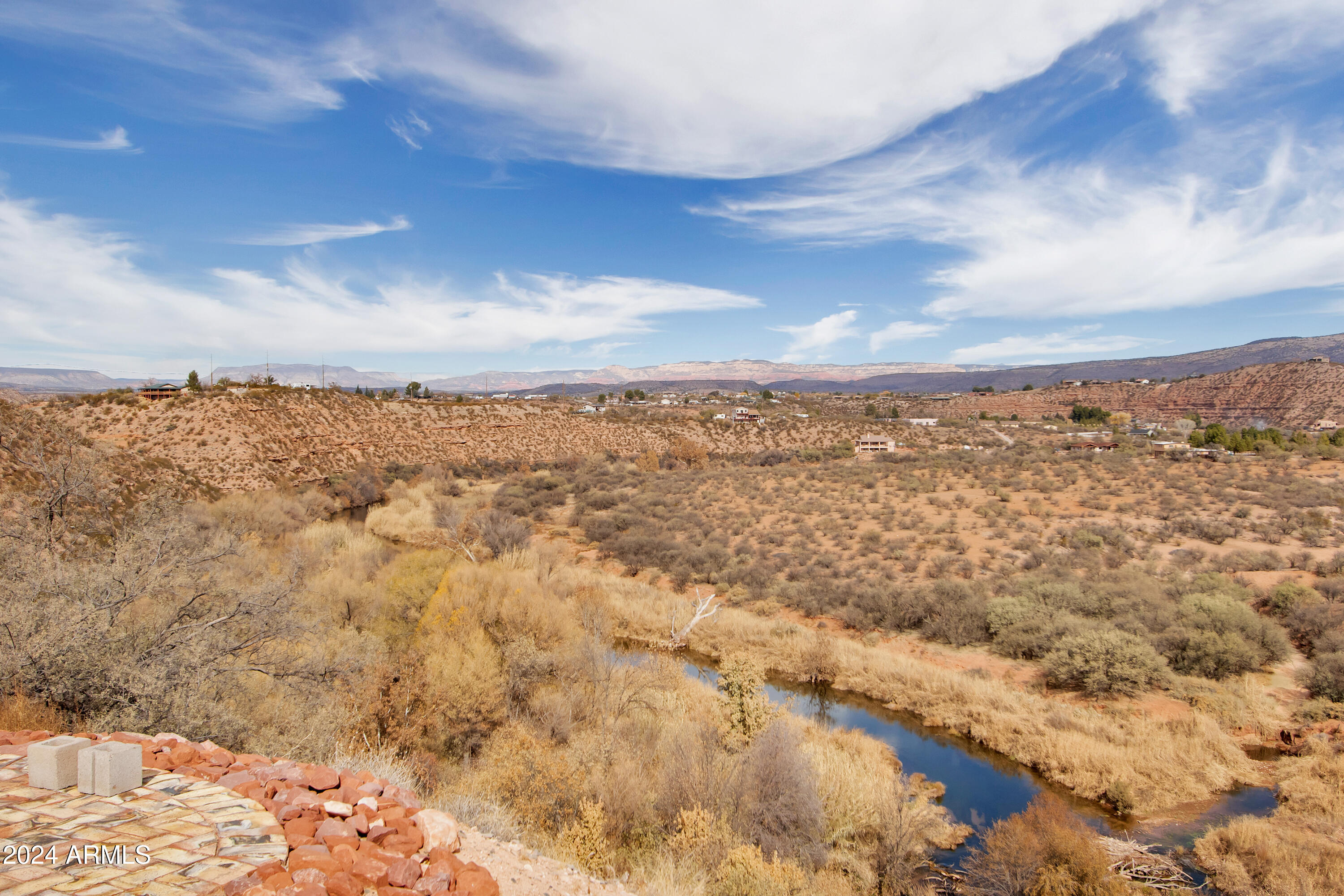 OAK CREEK ESTATES - Land