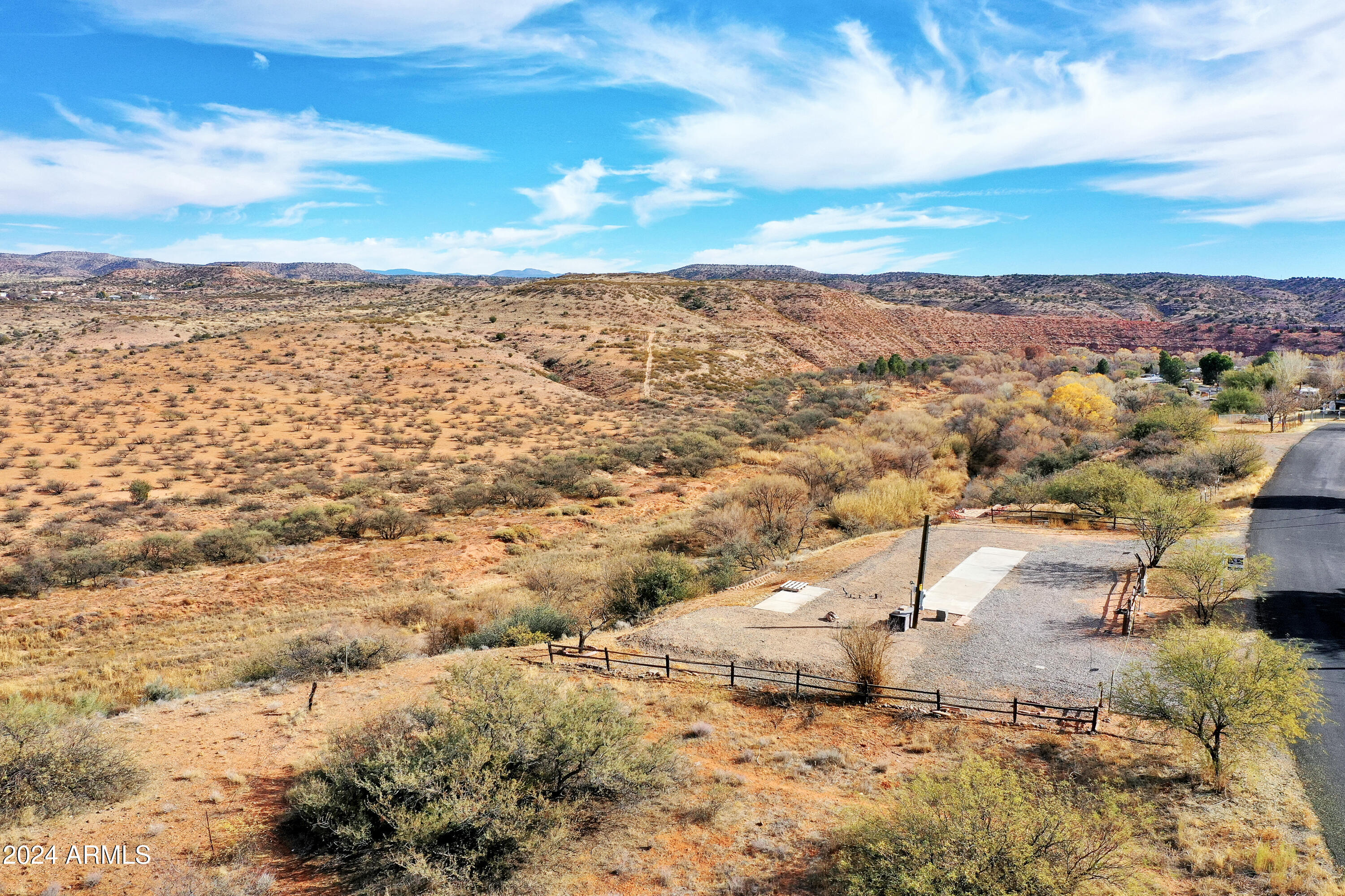 OAK CREEK ESTATES - Land