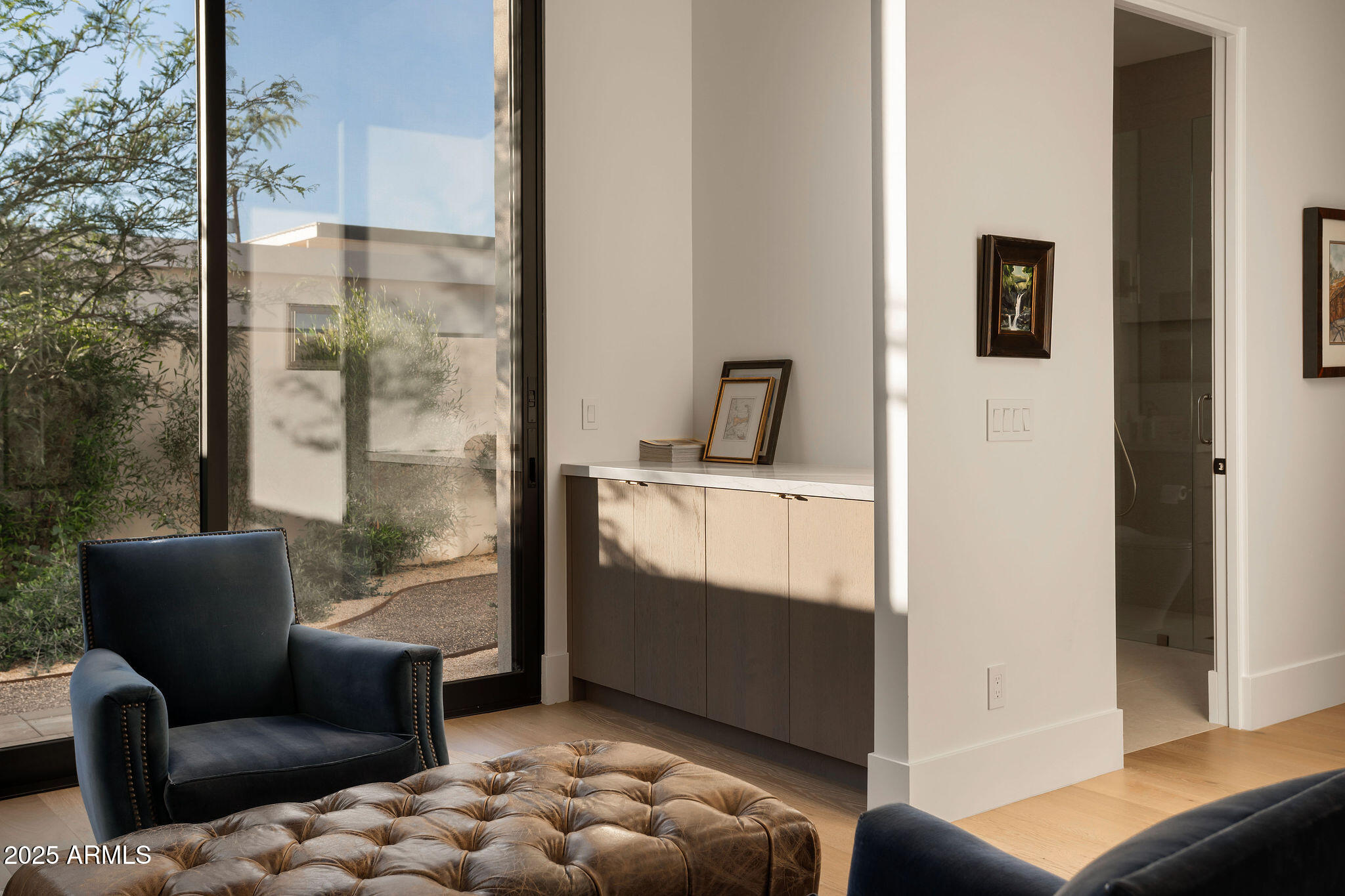 DESERT ESTATES UNIT 1 LOT 4 MLD - Residential
