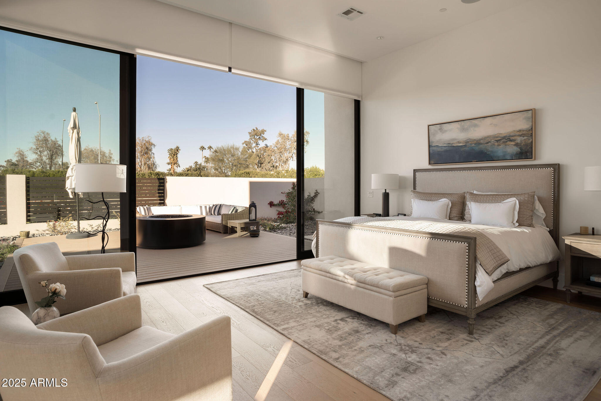 DESERT ESTATES UNIT 1 LOT 4 MLD - Residential