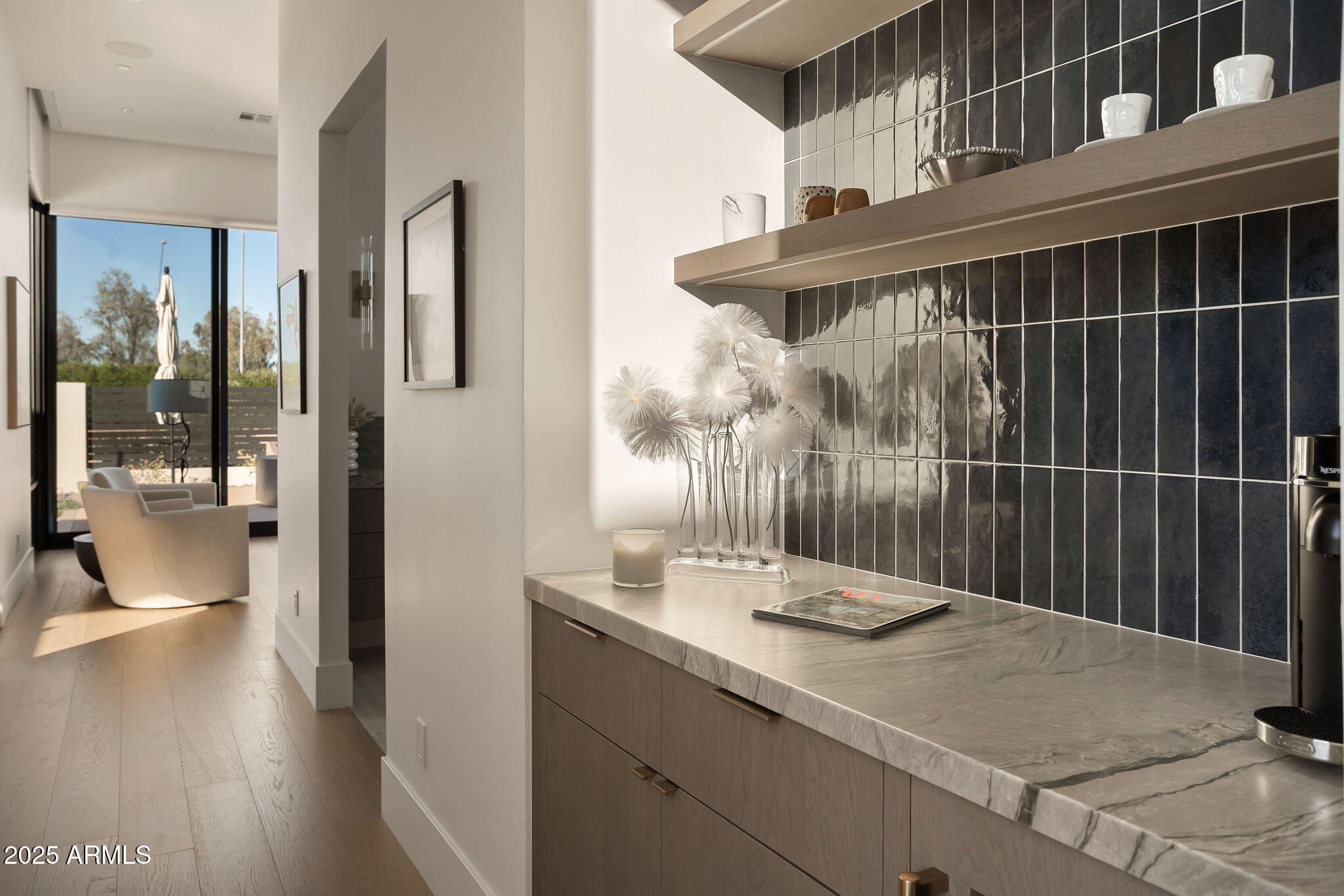 DESERT ESTATES UNIT 1 LOT 4 MLD - Residential