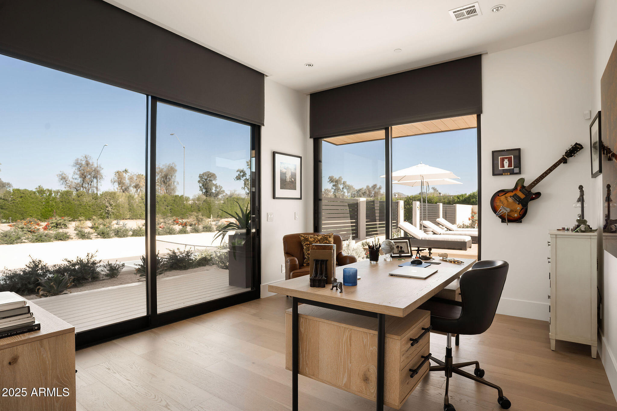 DESERT ESTATES UNIT 1 LOT 4 MLD - Residential