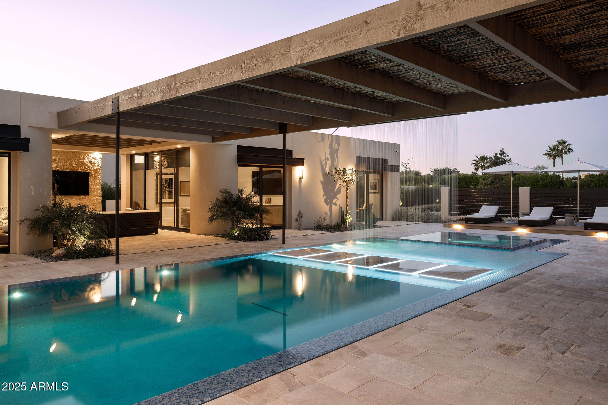 DESERT ESTATES UNIT 1 LOT 4 MLD - Residential
