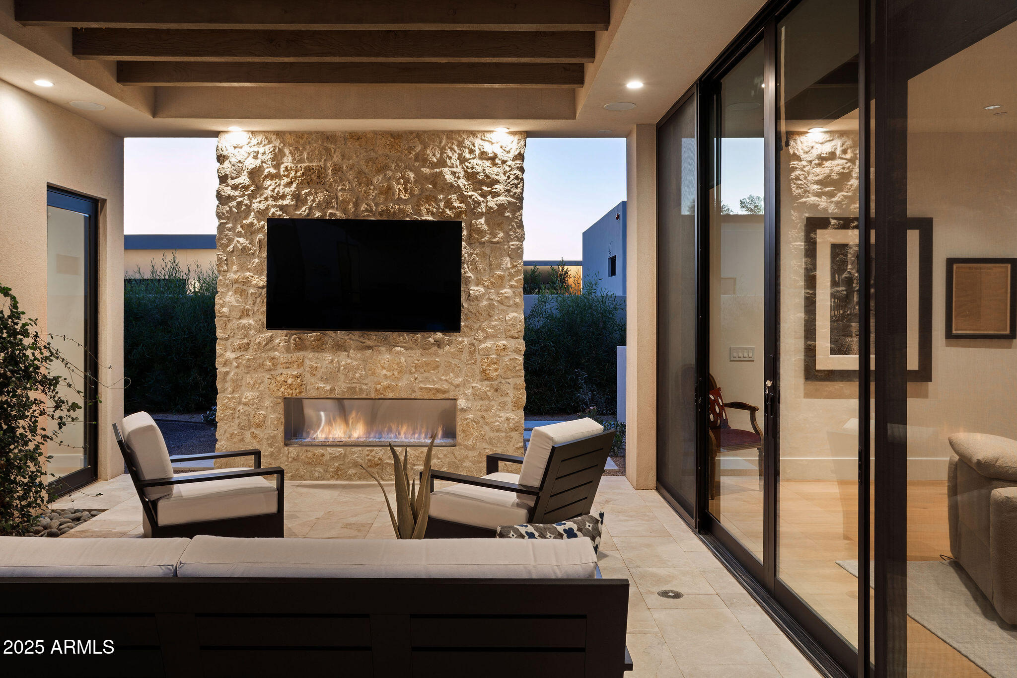 DESERT ESTATES UNIT 1 LOT 4 MLD - Residential
