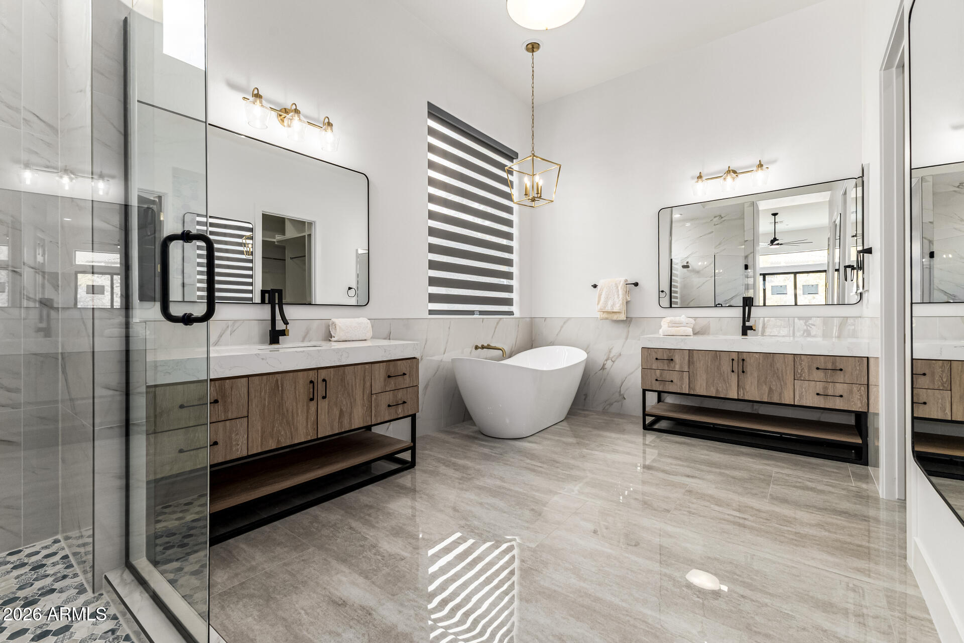 ANTHEM UNIT 24 - Residential