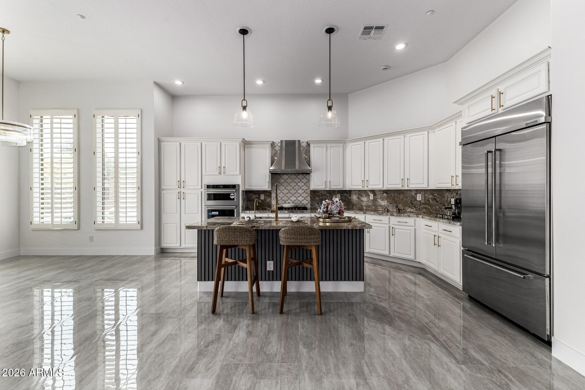 ANTHEM UNIT 24 - Residential