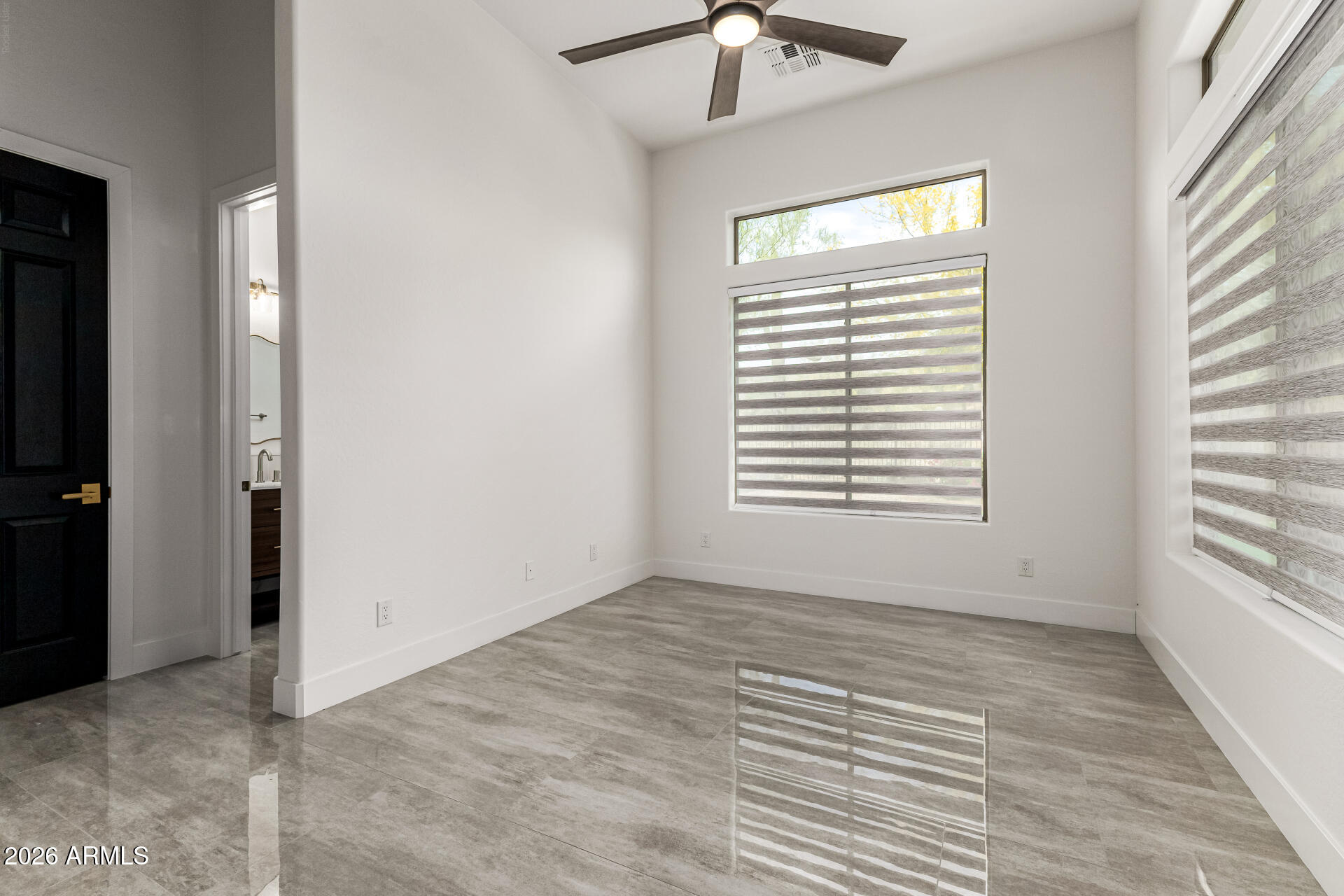 ANTHEM UNIT 24 - Residential