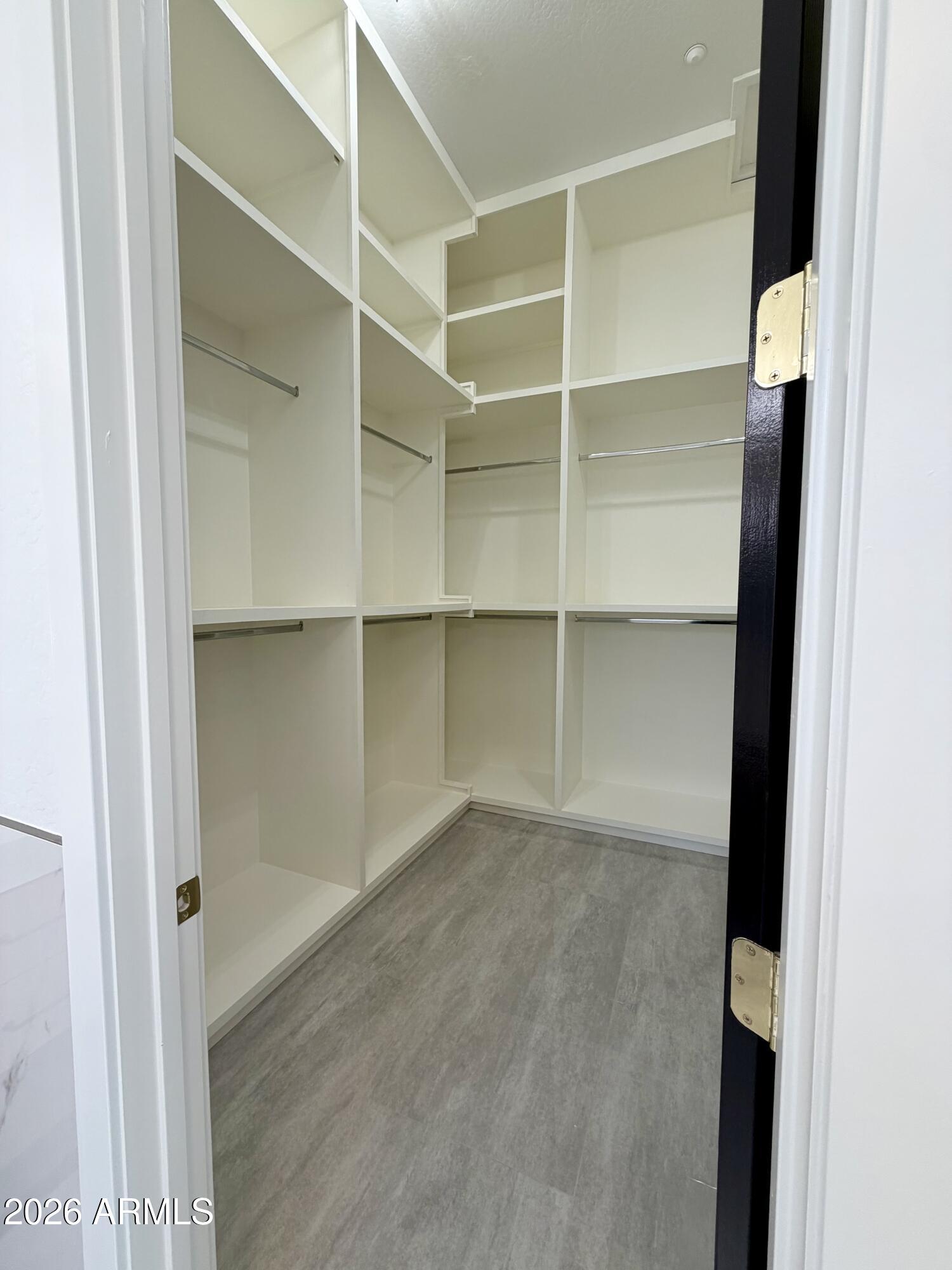 ANTHEM UNIT 24 - Residential