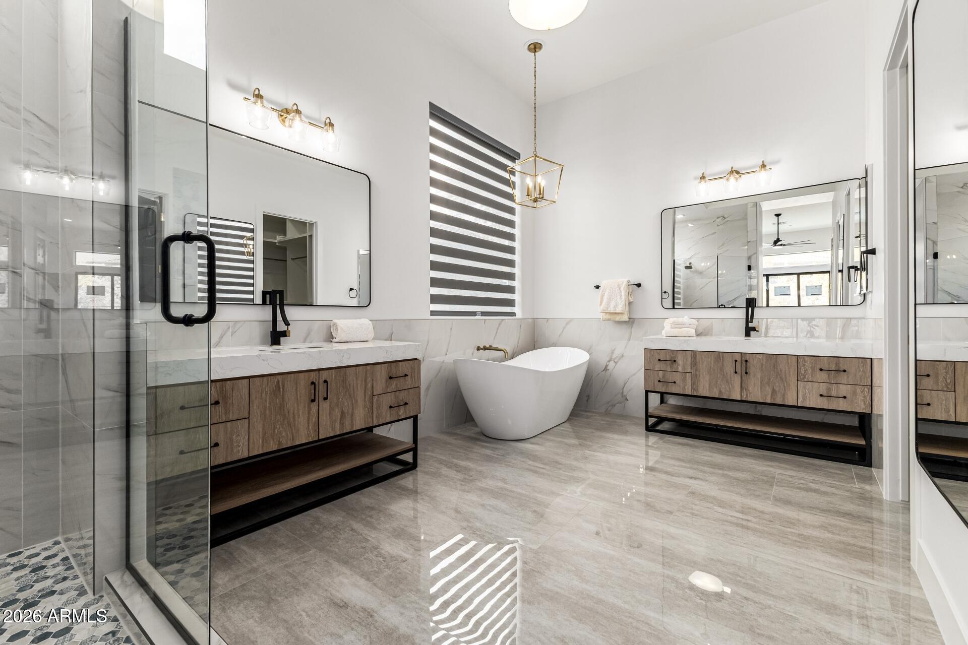 ANTHEM UNIT 24 - Residential