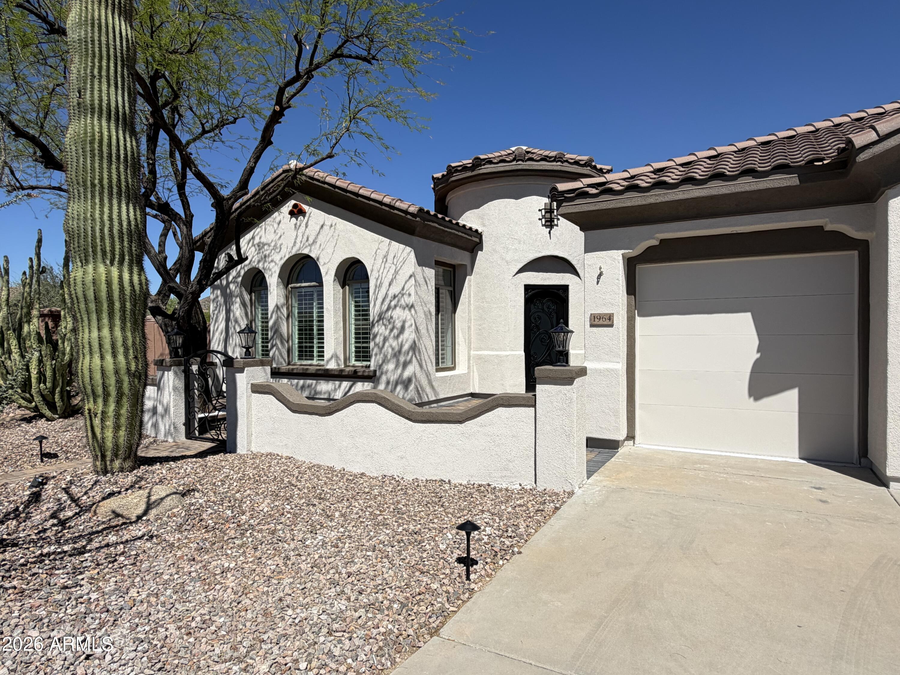 ANTHEM UNIT 24 - Residential