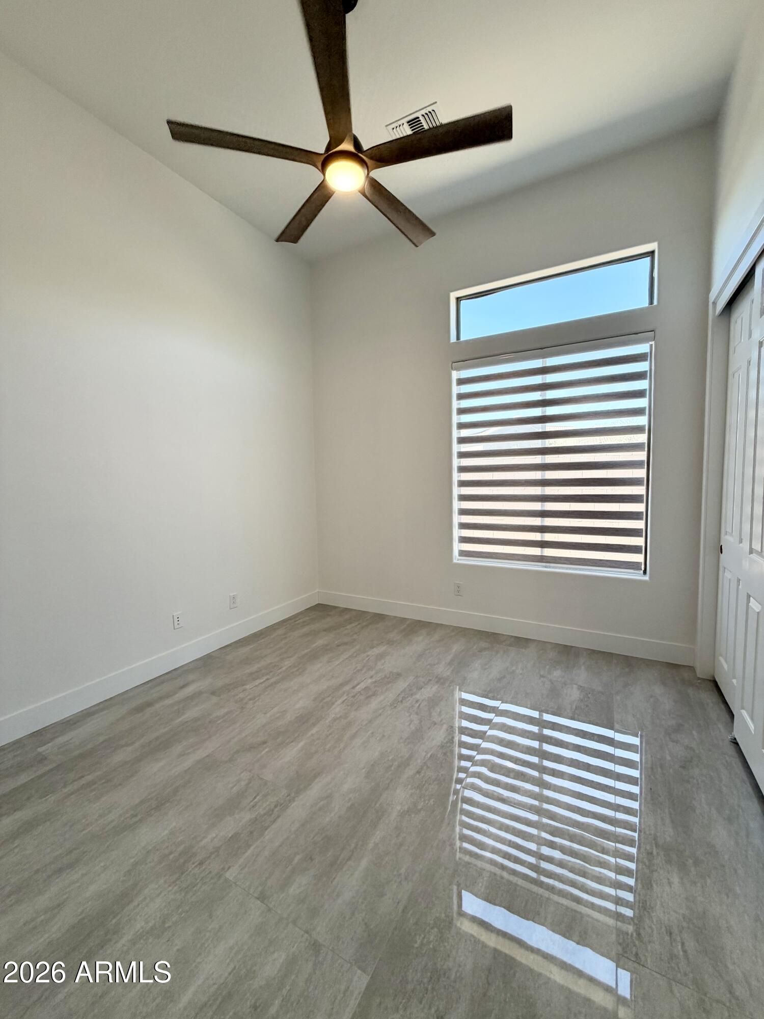 ANTHEM UNIT 24 - Residential