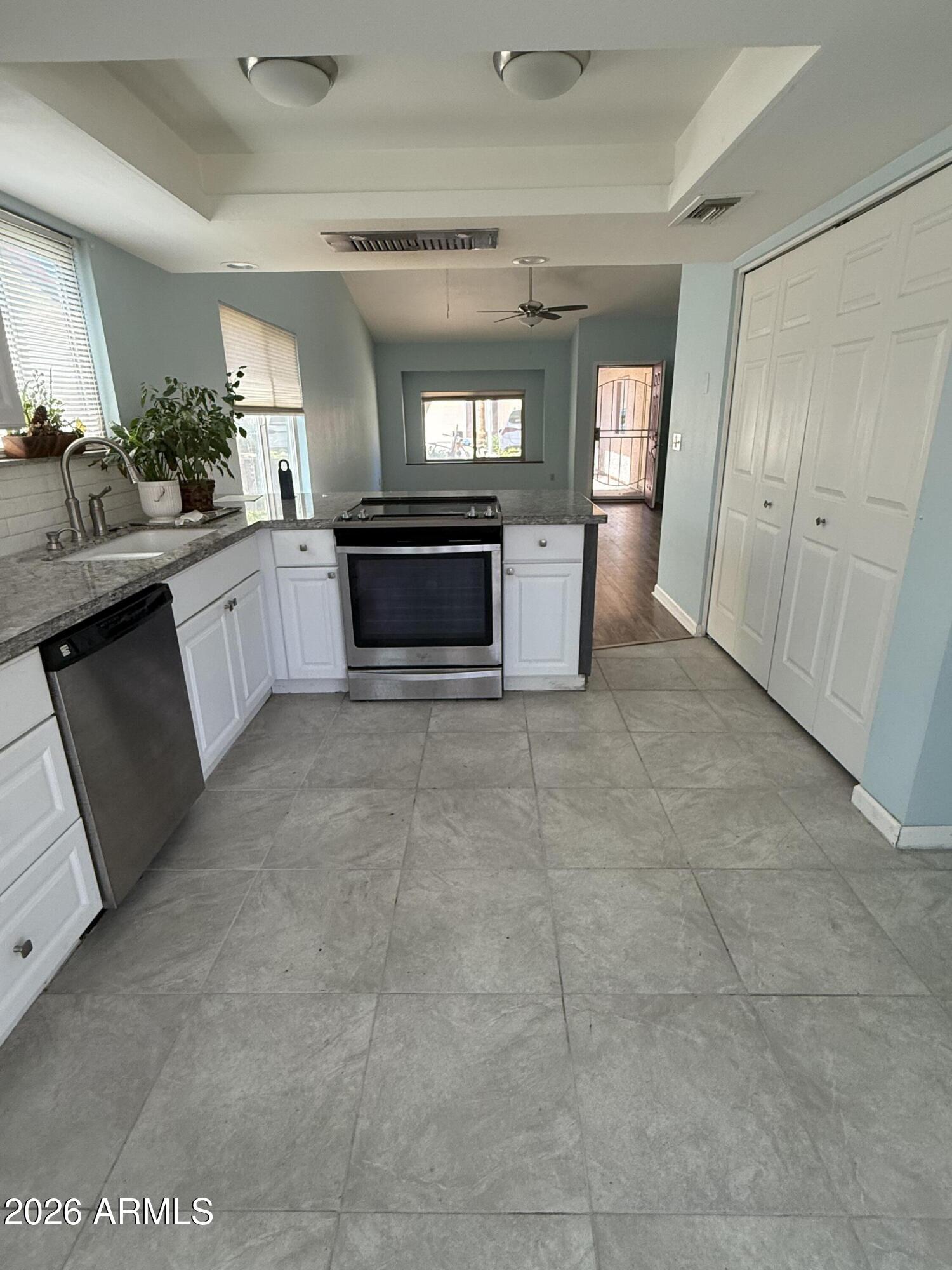 CAMINO DEL REY LOTS 1-122 TRACTS A-L - Residential