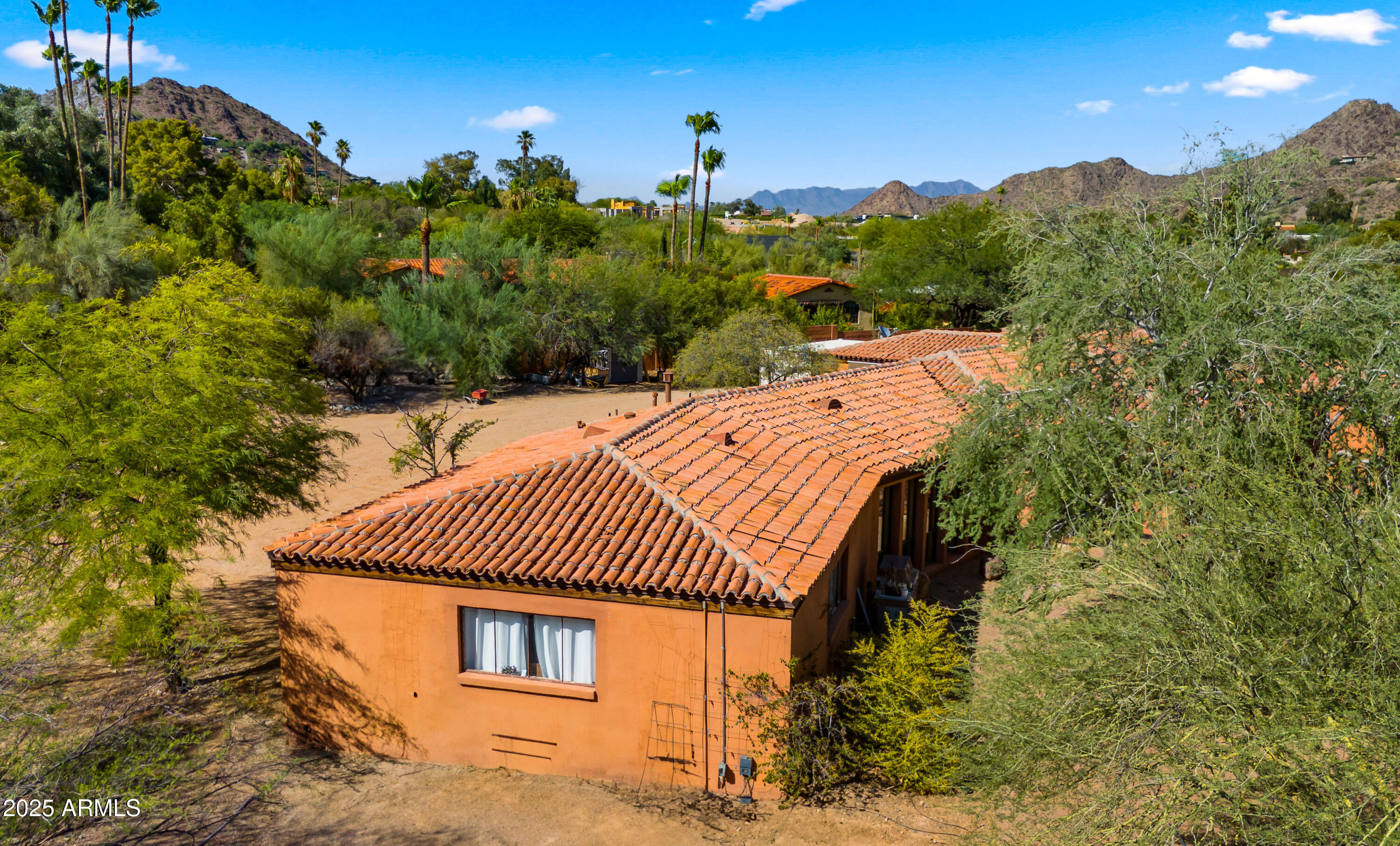 PARADISE HILLS ESTATES - Land