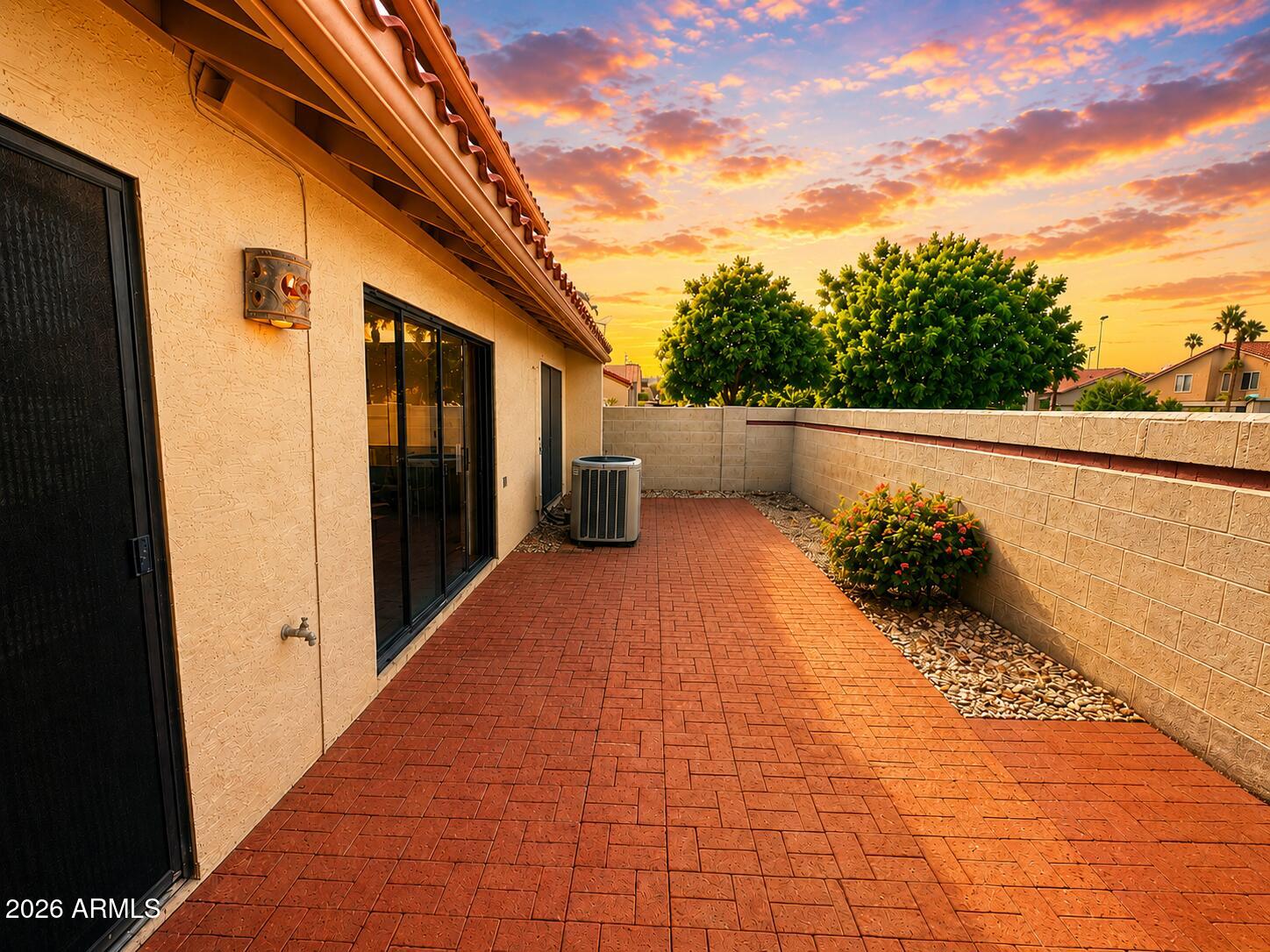 PARKSIDE AT THE GALLERIA - Residential