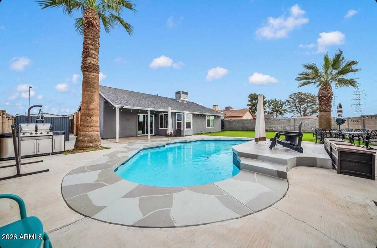 Welcome to this beautifully maintained 3-bedroom, 2-bathroom home nestled in the heart of Peoria, offering NO HOA & unmatched flexibility for any lifestyle!
Backing to open space, this property features double RV gates, ideal for RVs, boats, work vehicles, trailers, or extra storage. A true rarity in this price point. Step inside to find tile flooring throughout (2025) & a bright, white kitchen showcasing classic shaker-style cabinetry. Clean, timeless & move-in ready.
Major updates have already been done for you, including new windows & exterior paint (2024), A/C (2023), roof (2019) giving you peace of mind for years to come.
Out back, enjoy your own private pool, perfect for relaxing on hot Arizona days or entertaining. A rare combination of flexibility, functionality & long-term valu