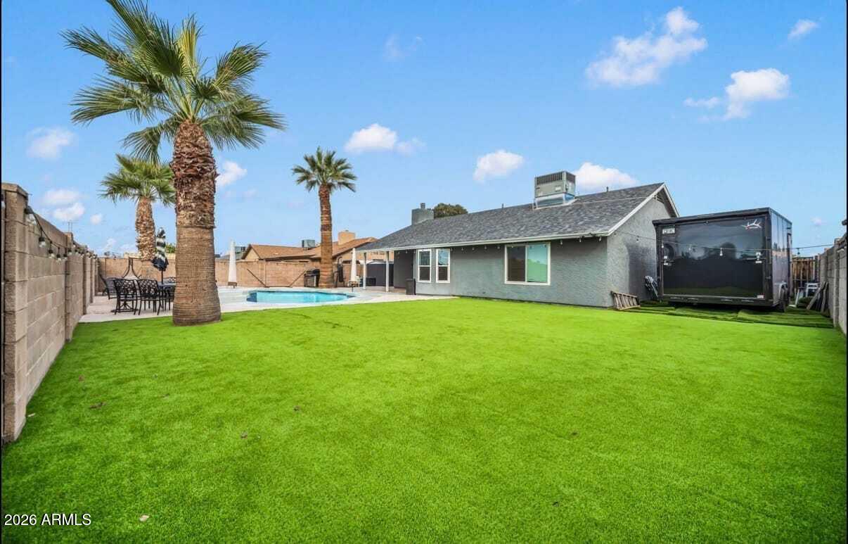 Welcome to this beautifully maintained 3-bedroom, 2-bathroom home nestled in the heart of Peoria, offering NO HOA & unmatched flexibility for any lifestyle!
Backing to open space, this property features double RV gates, ideal for RVs, boats, work vehicles, trailers, or extra storage. A true rarity in this price point. Step inside to find tile flooring throughout (2025) & a bright, white kitchen showcasing classic shaker-style cabinetry. Clean, timeless & move-in ready.
Major updates have already been done for you, including new windows & exterior paint (2024), A/C (2023), roof (2019) giving you peace of mind for years to come.
Out back, enjoy your own private pool, perfect for relaxing on hot Arizona days or entertaining. A rare combination of flexibility, functionality & long-term valu