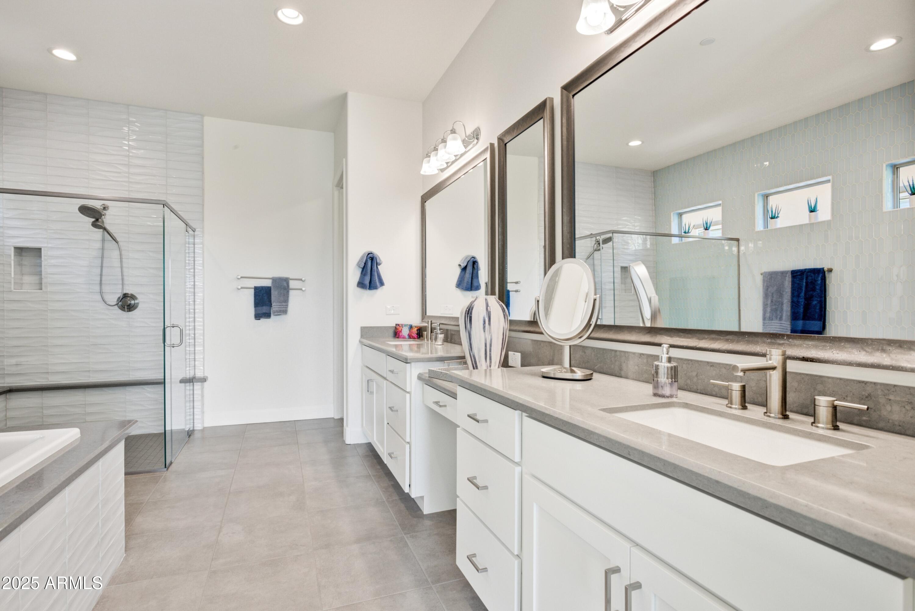 TRILOGY AT VERDE RIVER - Residential