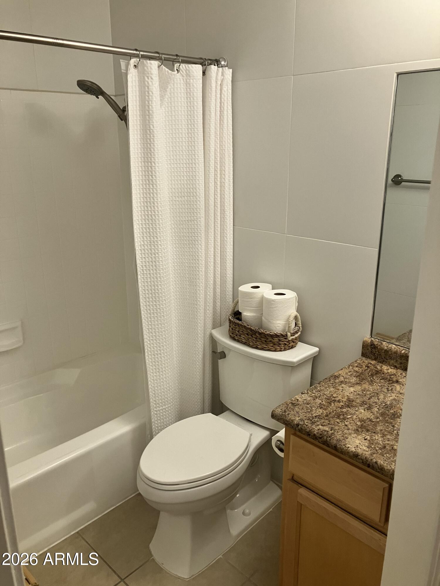 MILANO TERRACE PRIVATE RESIDENCES CONDOMINIUM - Residential Lease