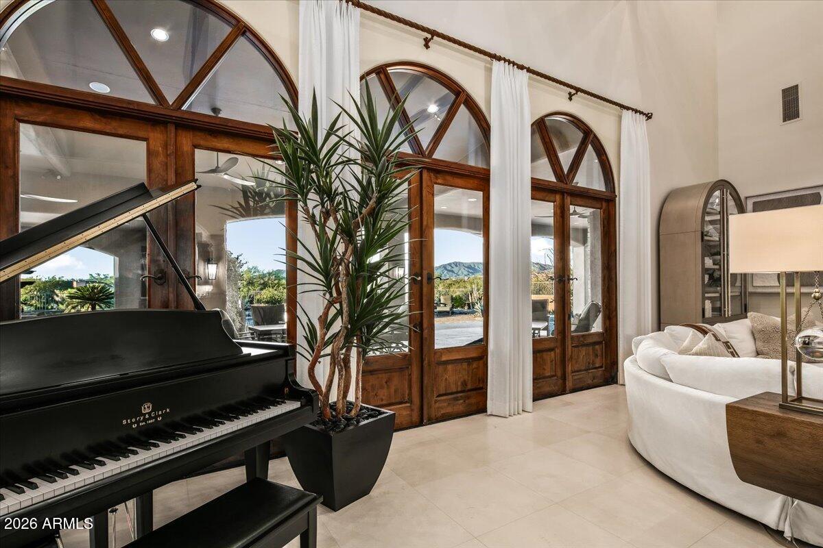 Desert Ranch - Residential