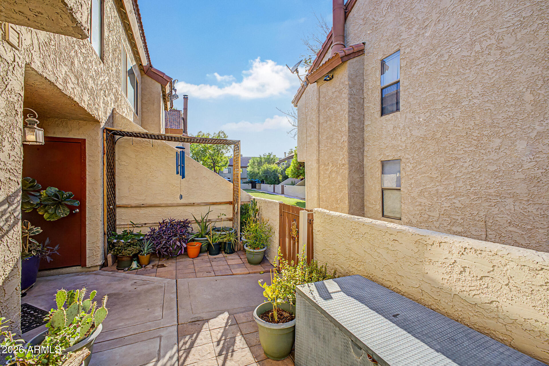 DOBSON GLEN - Residential