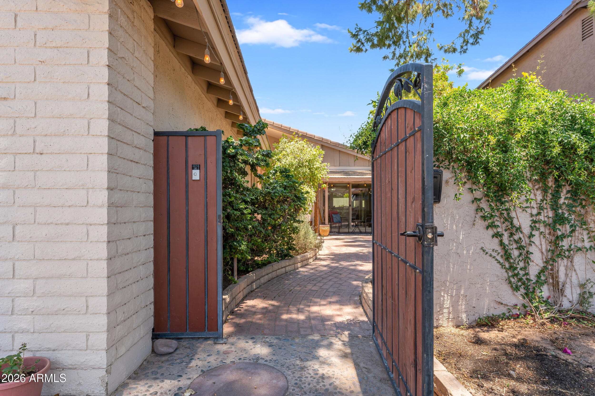 LAKES TRACT R1 - Residential