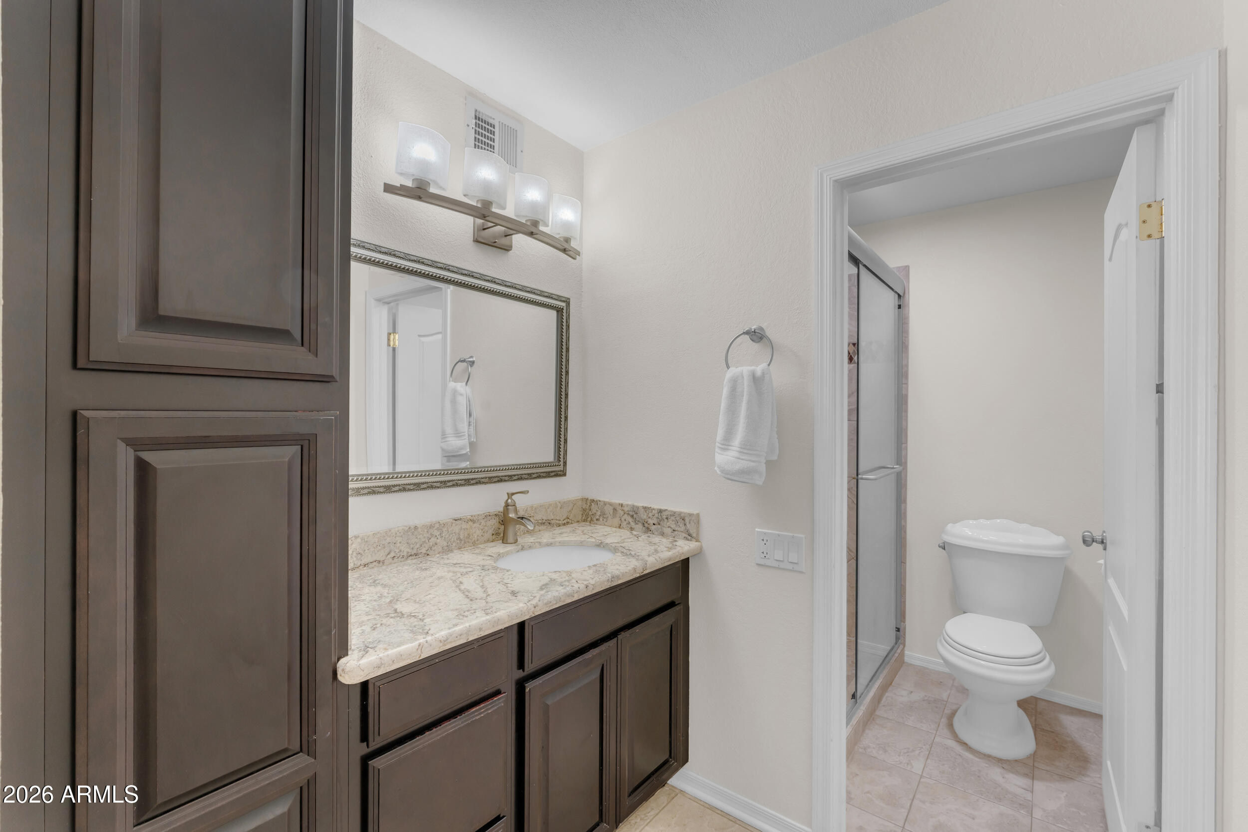 LAKES TRACT R1 - Residential