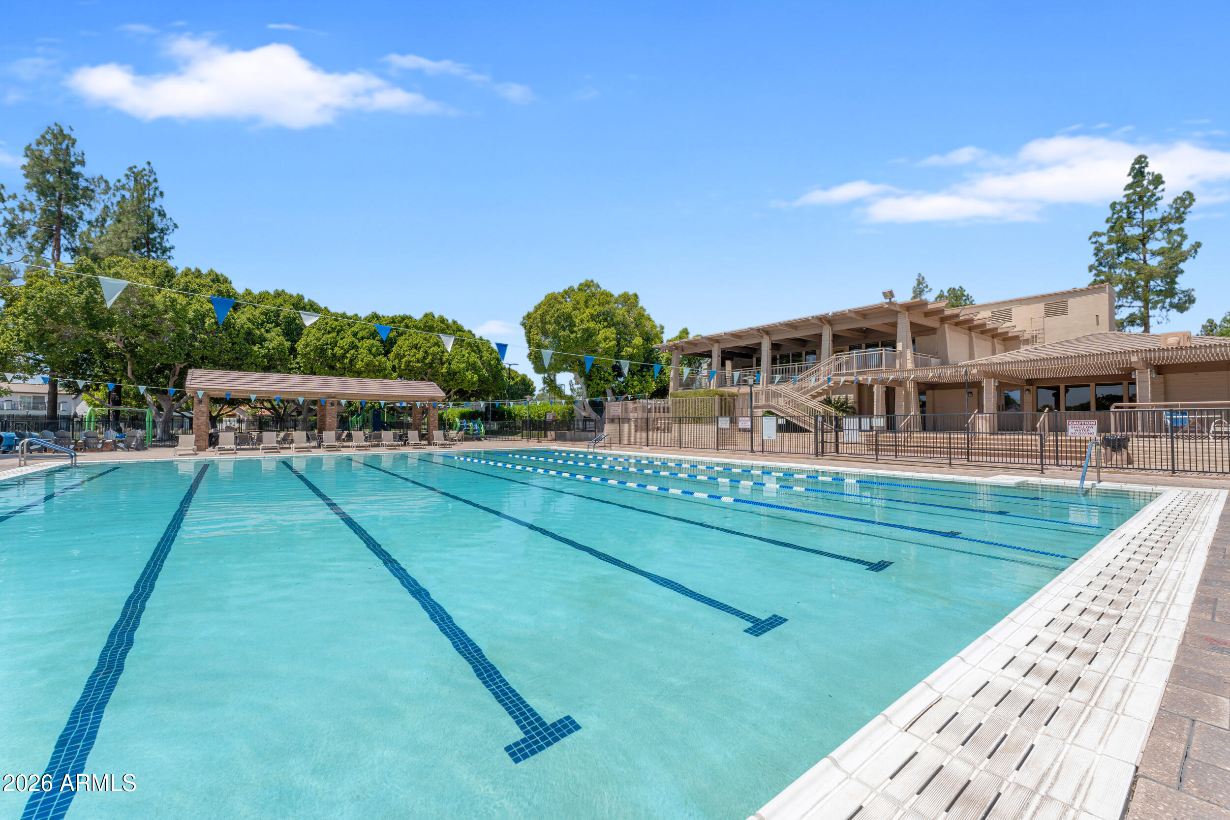 LAKES TRACT R1 - Residential